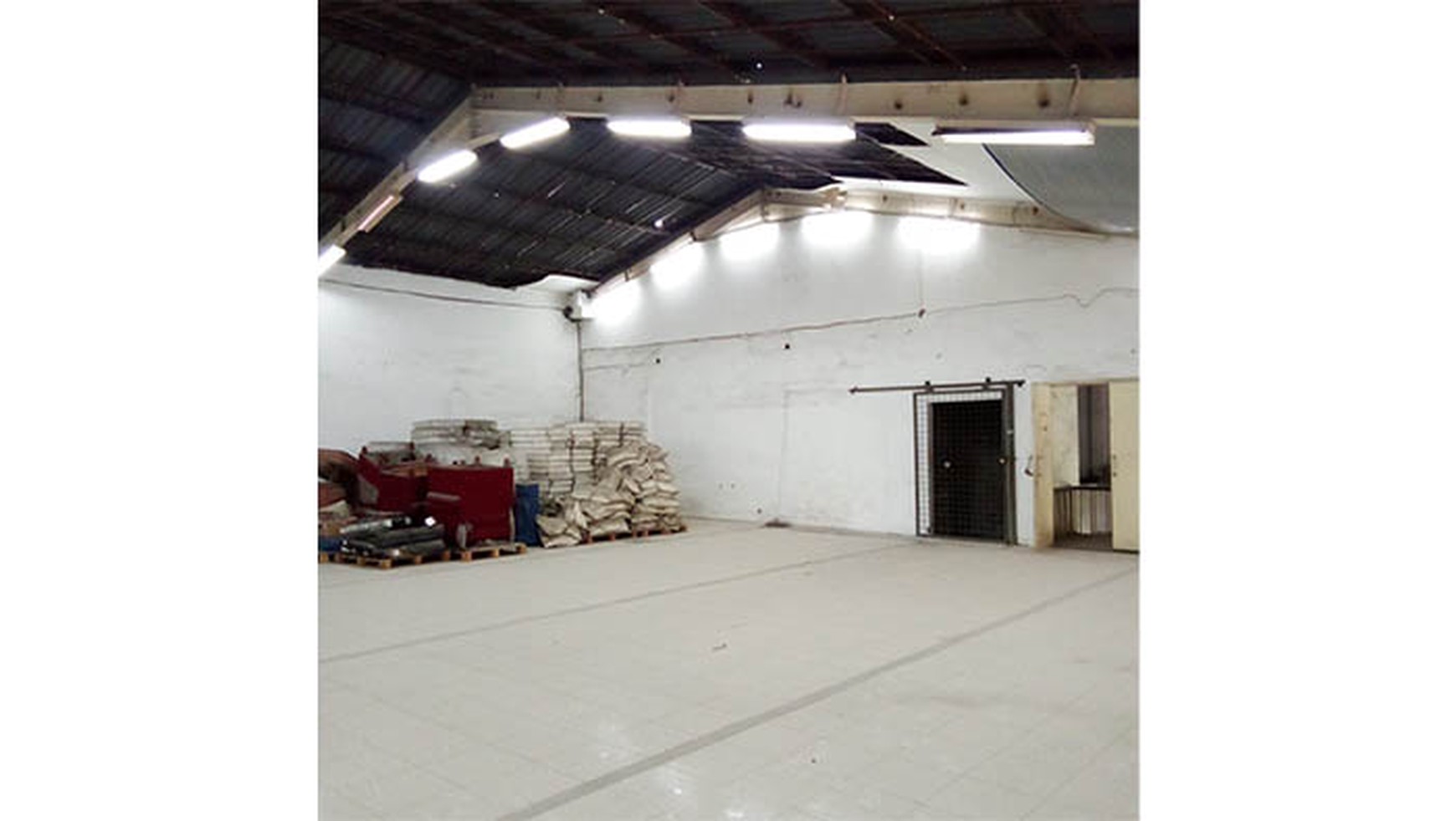 Gudang dan Pabrik Jl. Dr. KRT Radjiman, Rawa Terate, Cakung