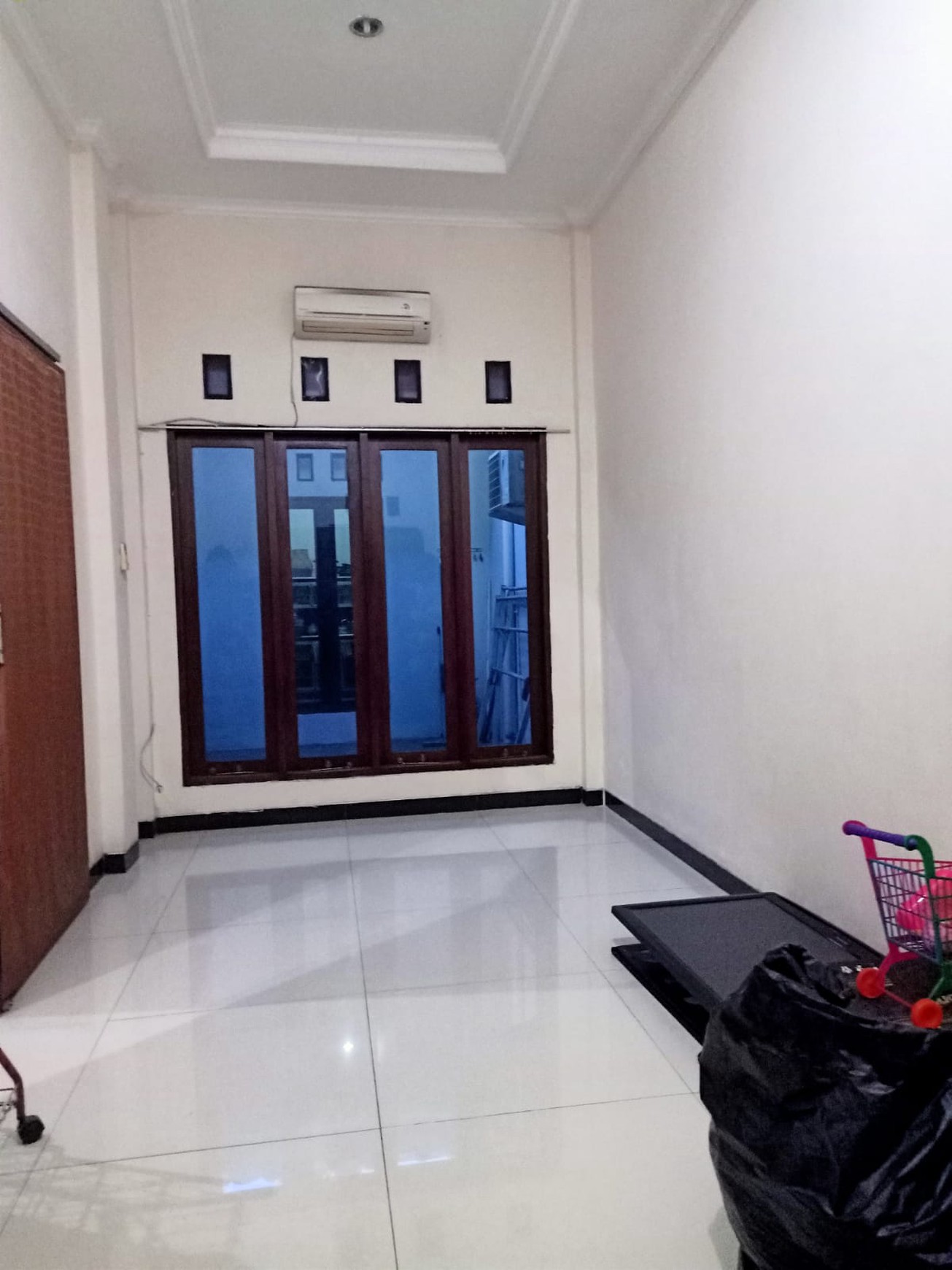 Rumah 2 Lantai Siap Huni dengan Hunian Nyaman dan Asri @Pamulang