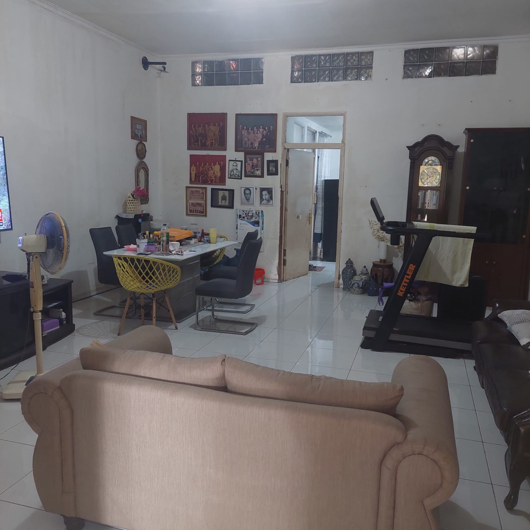 Rumah Siap Huni dengan Hunian Nyaman dan Asri di Ciputat Timur