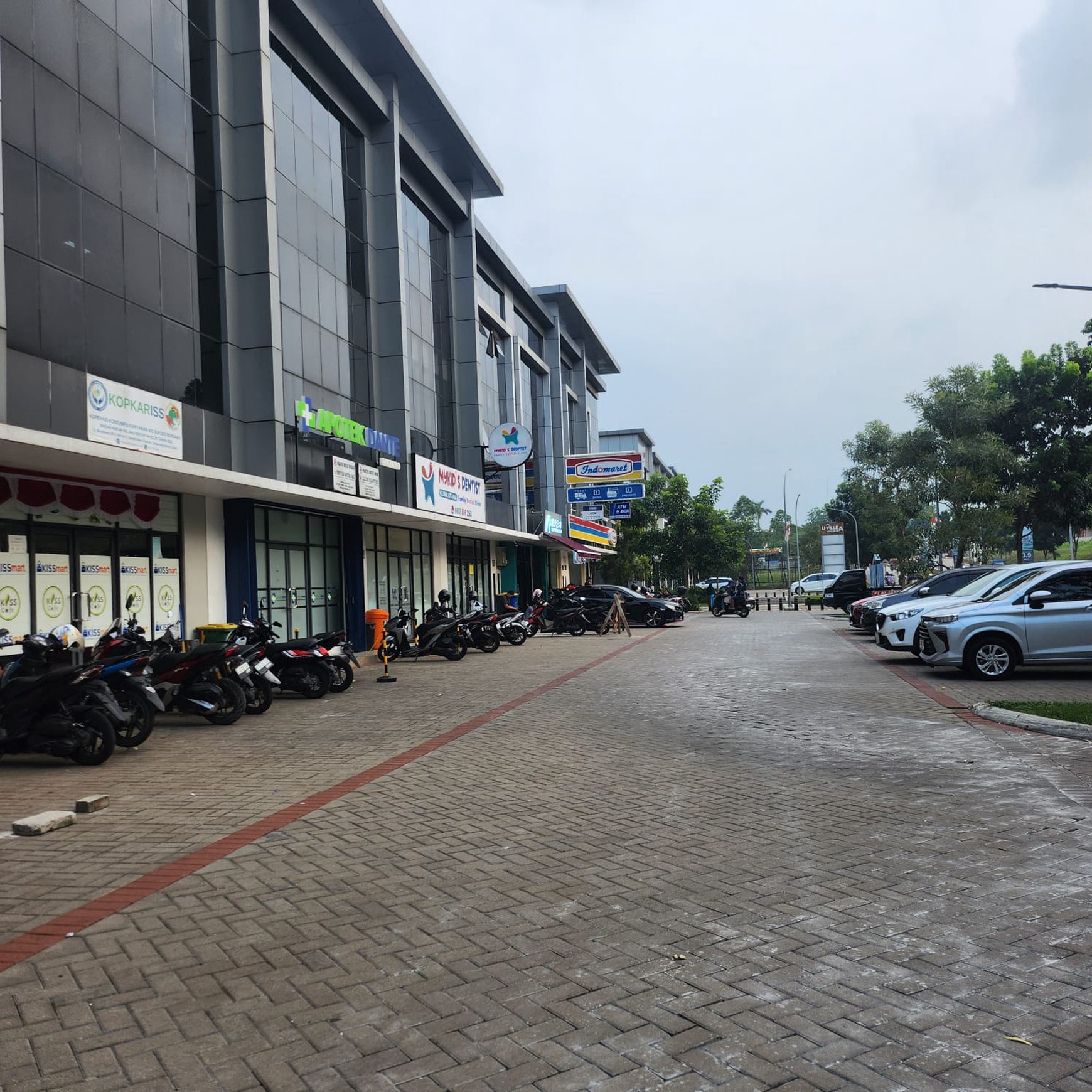 Ruko Siap Pakai Di Ruko U Ville Avenue Bintaro Sektor 7 tangerang selatan.
