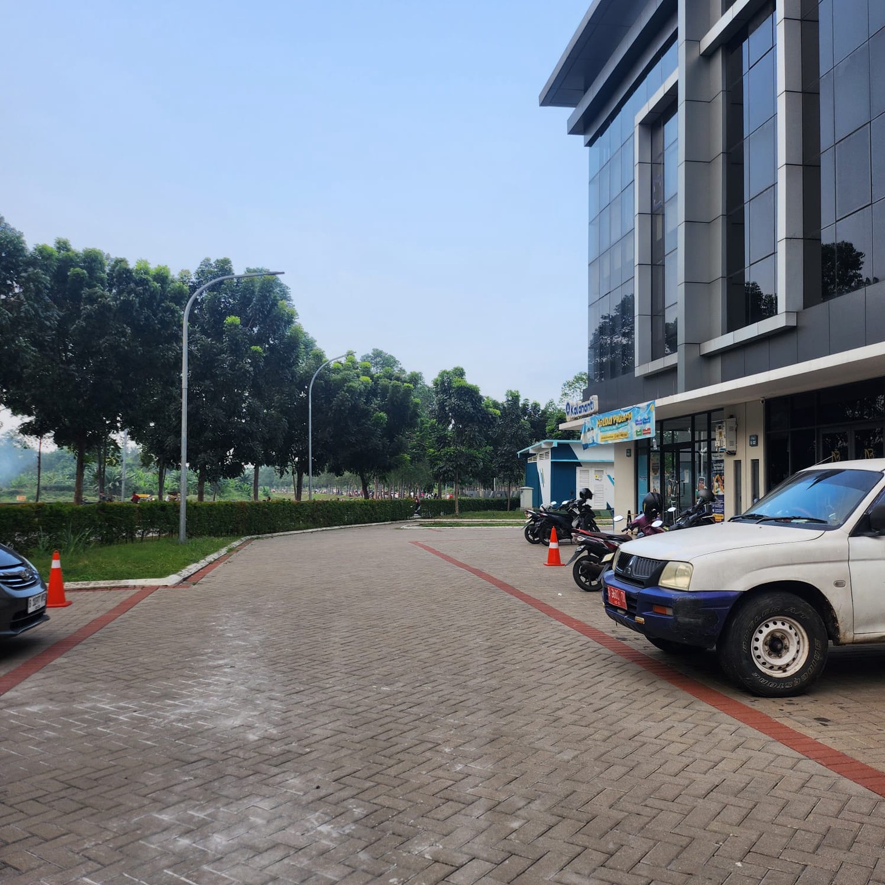 Ruko Siap Pakai Di Ruko U Ville Avenue Bintaro Sektor 7 tangerang selatan.