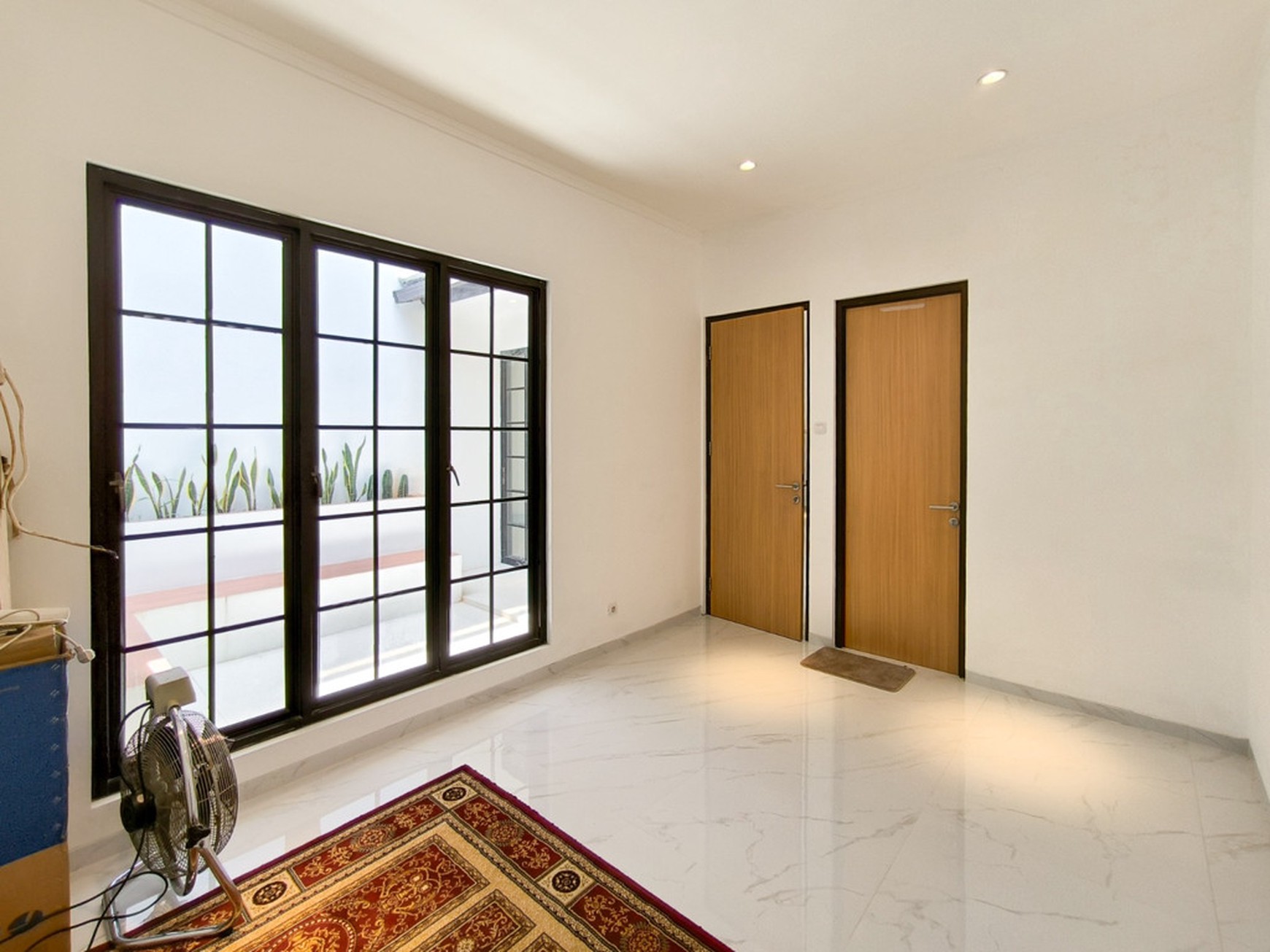 Rumah 2 lantai,jalan lebar di Bintaro Jaya 9