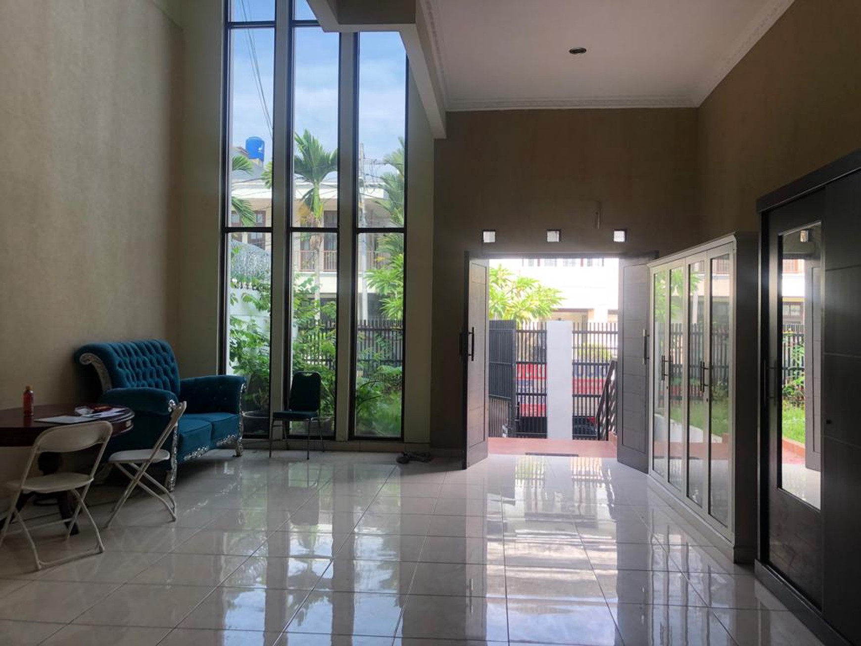 Rumah Siap Huni di Area Niaga Hijau, Pondok Indah, Jakarta Selatan