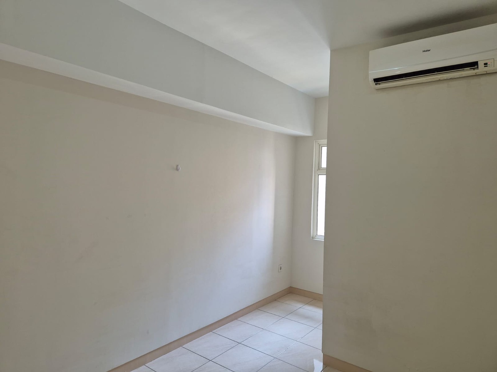Apartement 2br unfurnished Springlake Summarecon Bekasi