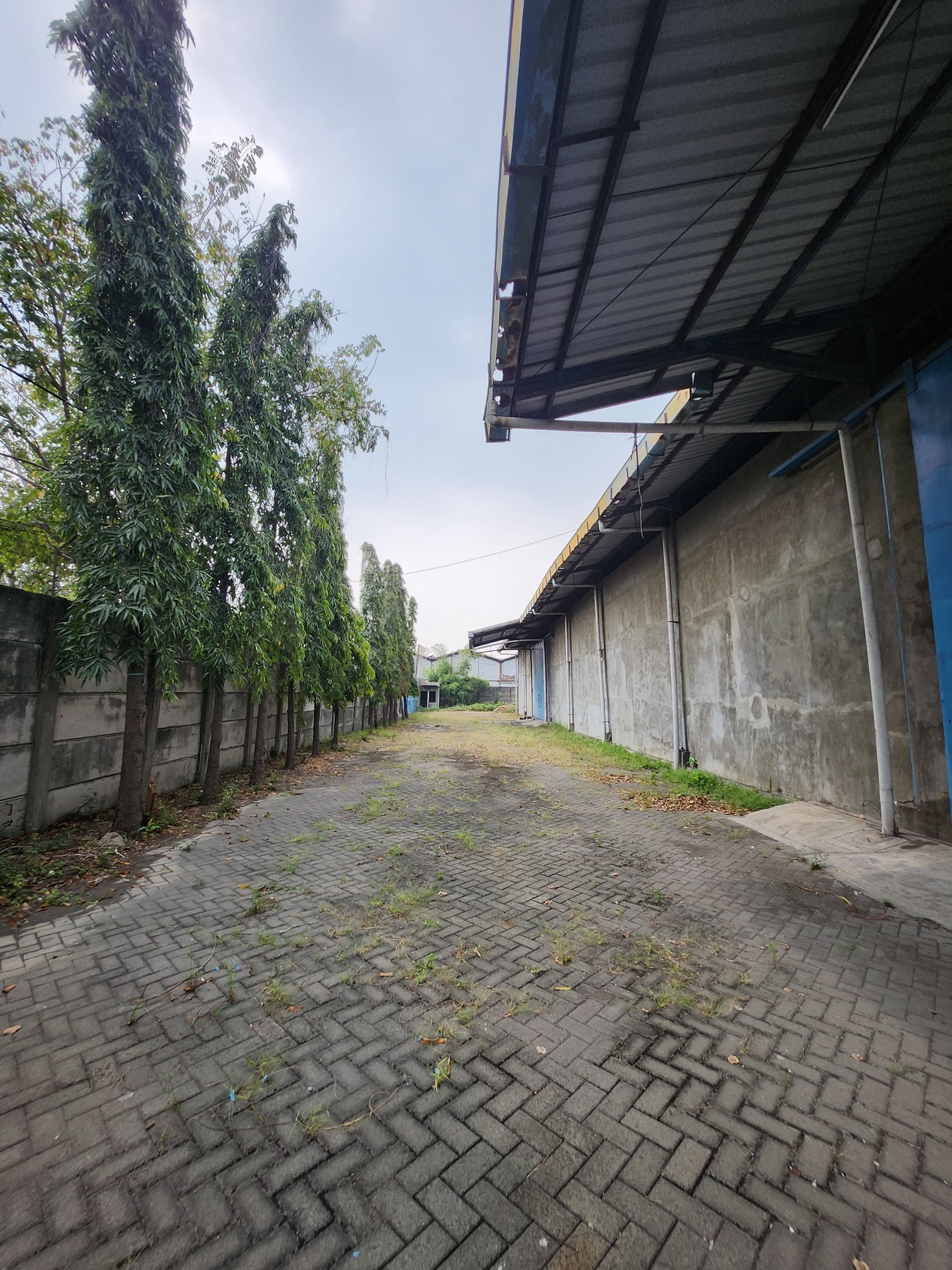 TerMURAH Rp. 6 Jt/m2 Dijual 2557 M2 Gudang Margomulyo Indah Surabaya Dekat Tandes, Asemrowo, Kalianak - Akses Truk Kontainer