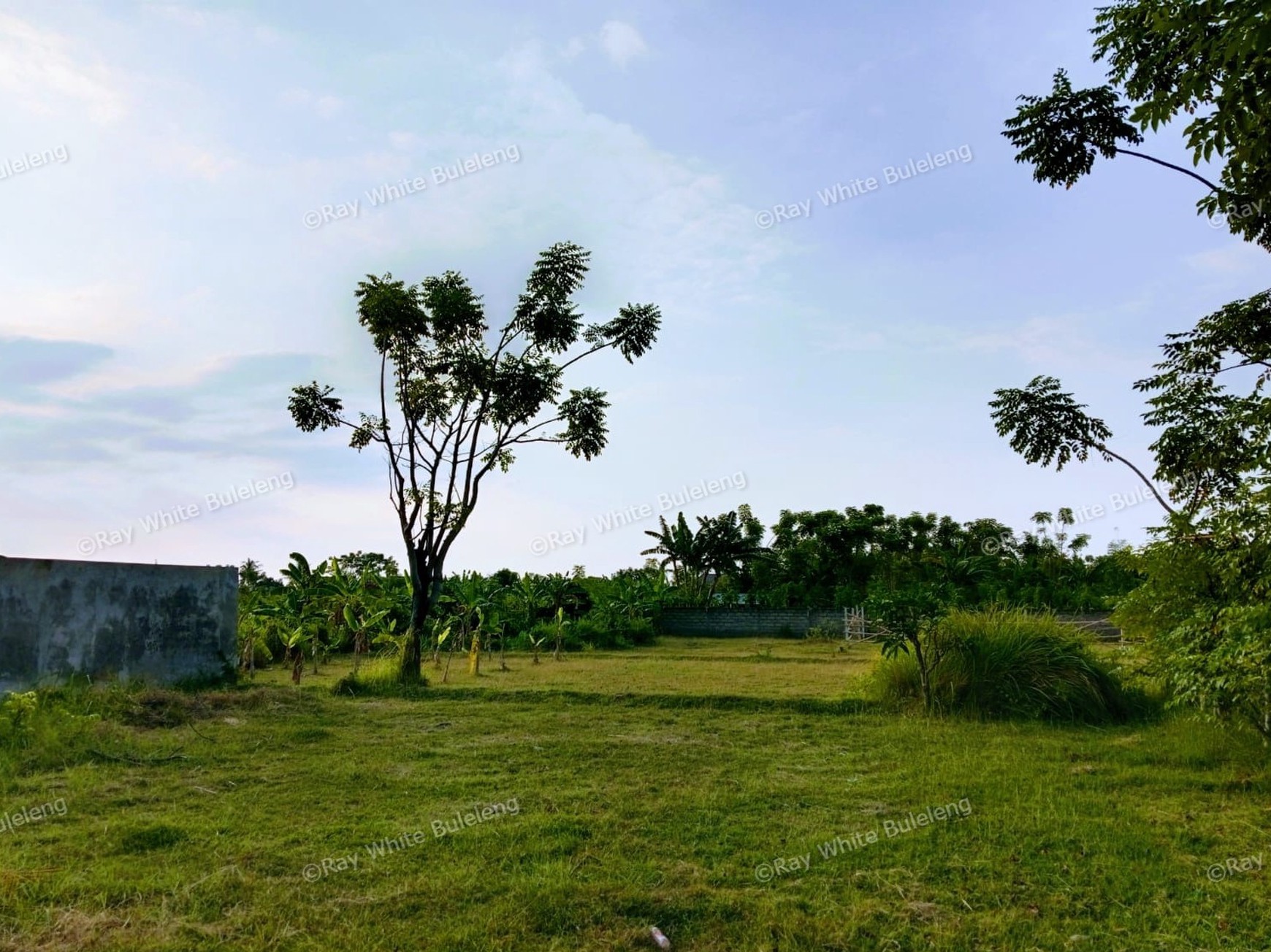 Prime Land in Peaceful Villa Kompleks - Just 400 Meters from the Beach