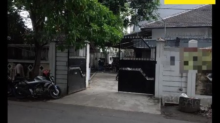 Dijual Rumah SHM Pusat Kota di Jalan Kawi Surabaya