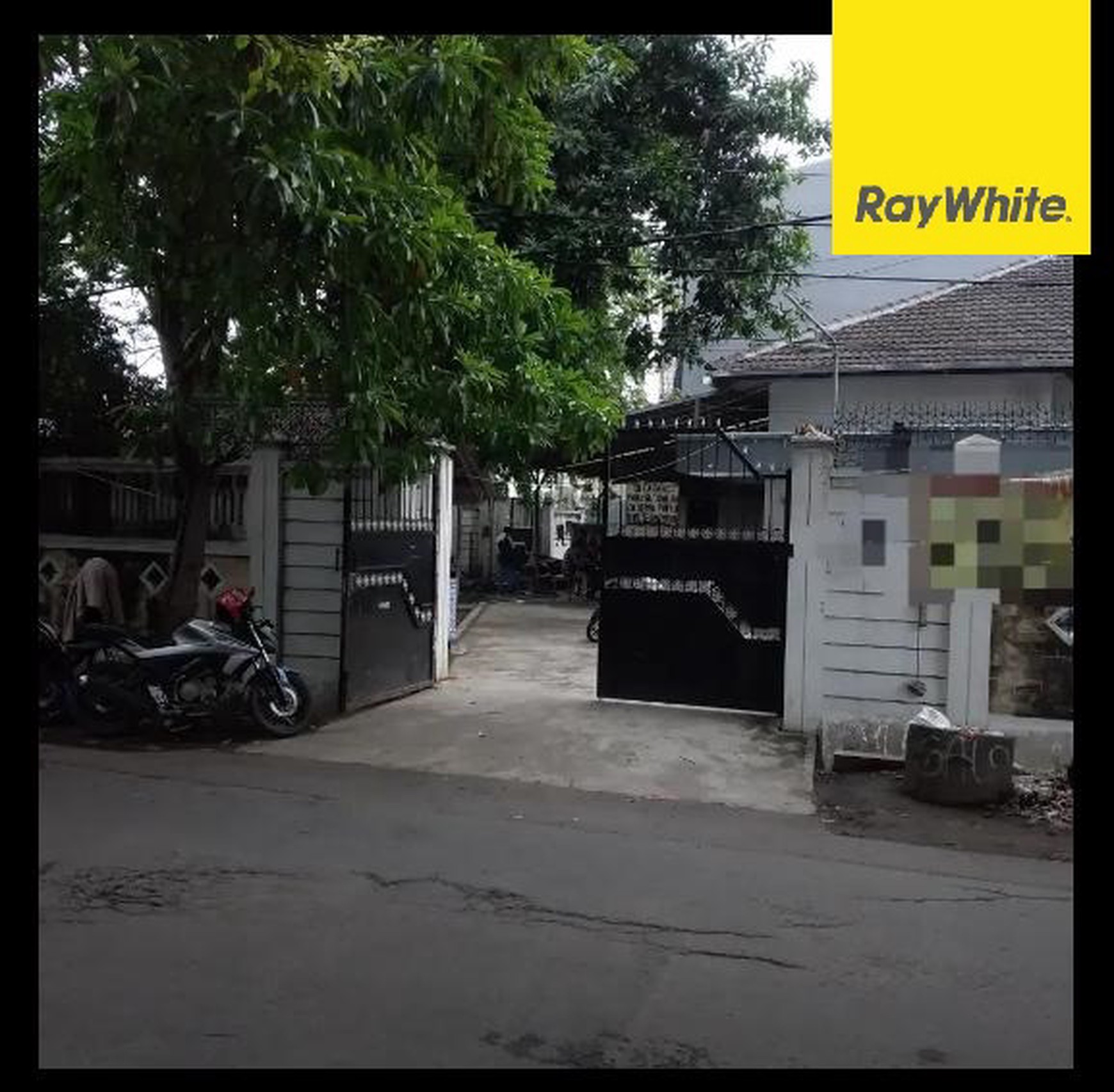 Dijual Rumah SHM Pusat Kota di Jalan Kawi Surabaya