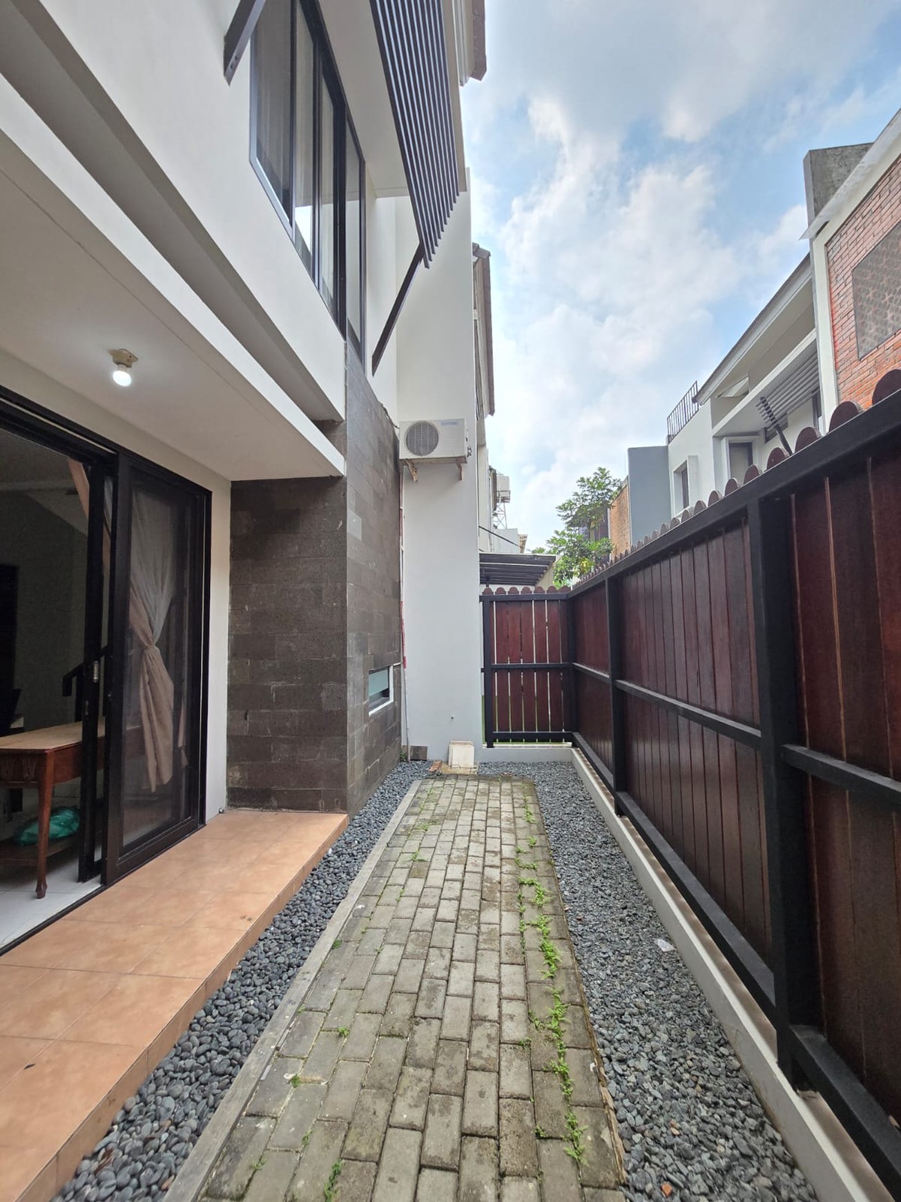 Rumah Bagus Siap Huni Di Discovery Bintaro Jaya Sektor 9