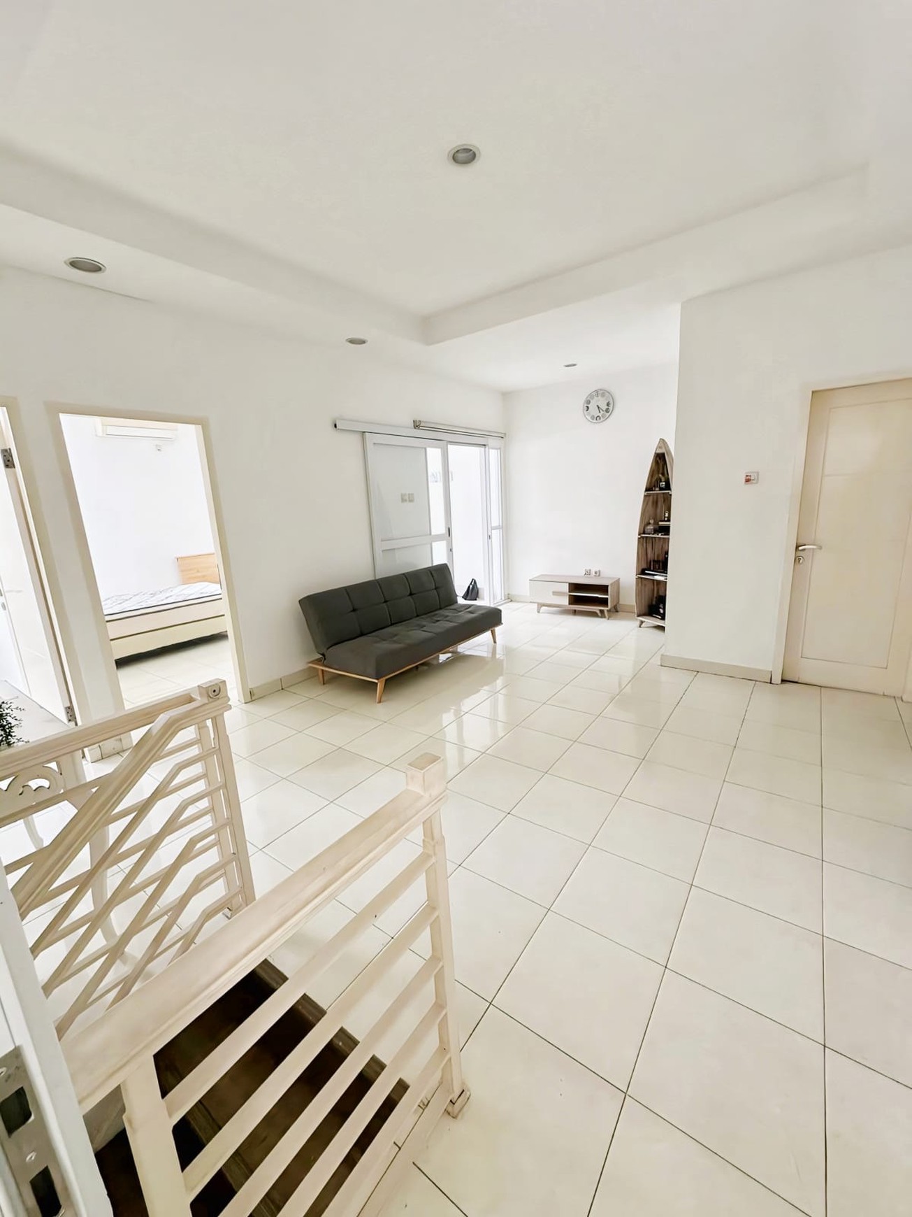 Dijual Cepat Rumah dekat jajan,dekat kampus stan di Bintaro Jaya 5