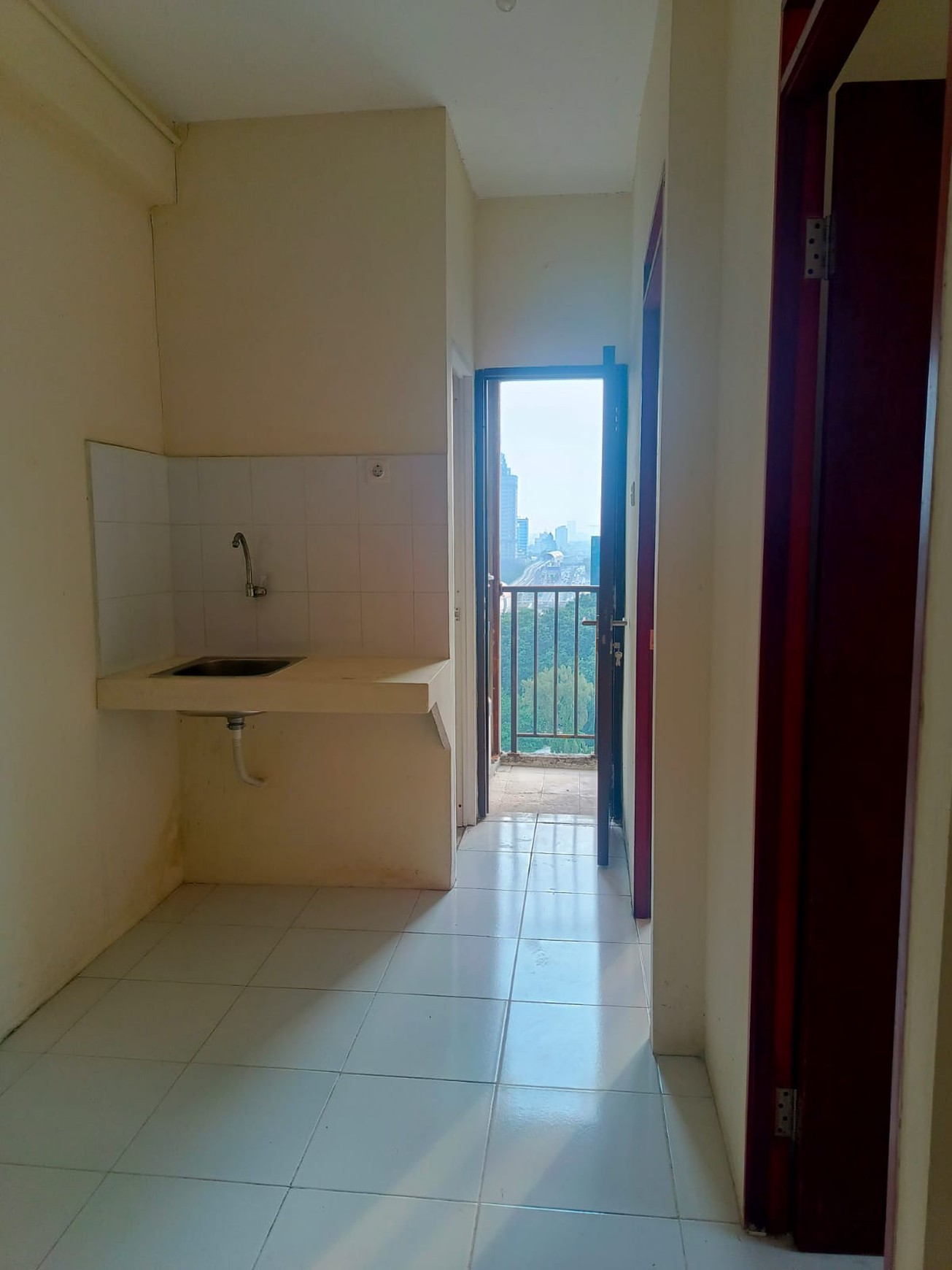 APARTMENT MT HARYONO RESIDENCE, OTISTA, CAWANG
