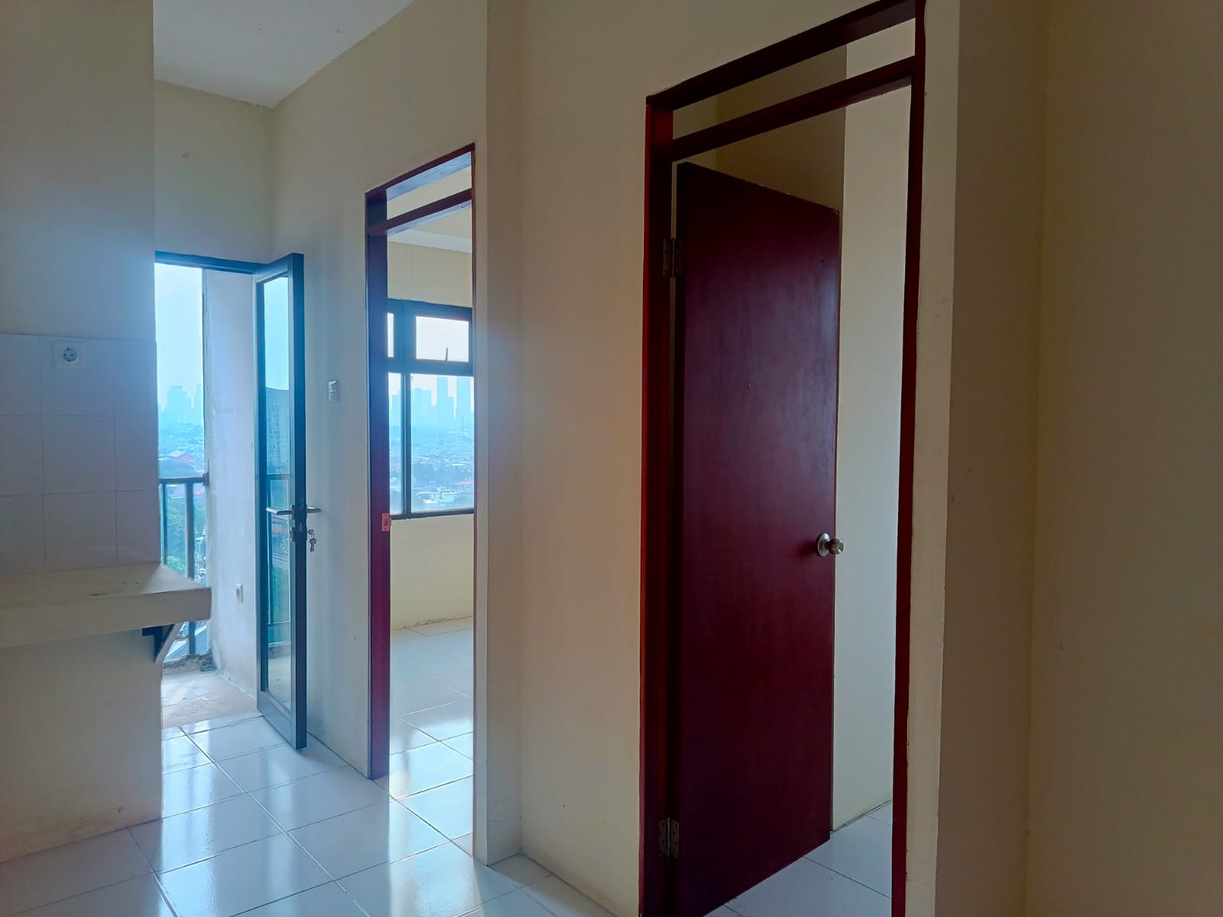 APARTMENT MT HARYONO RESIDENCE, OTISTA, CAWANG