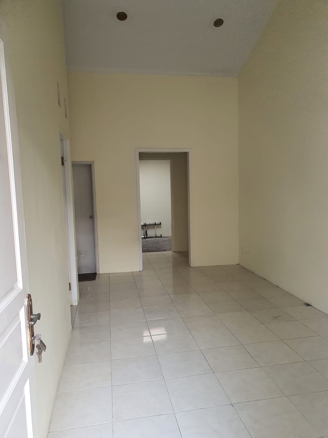 Rumah Bagus Di Komp Perbanas Pondok Ranji Tangerang Selatan