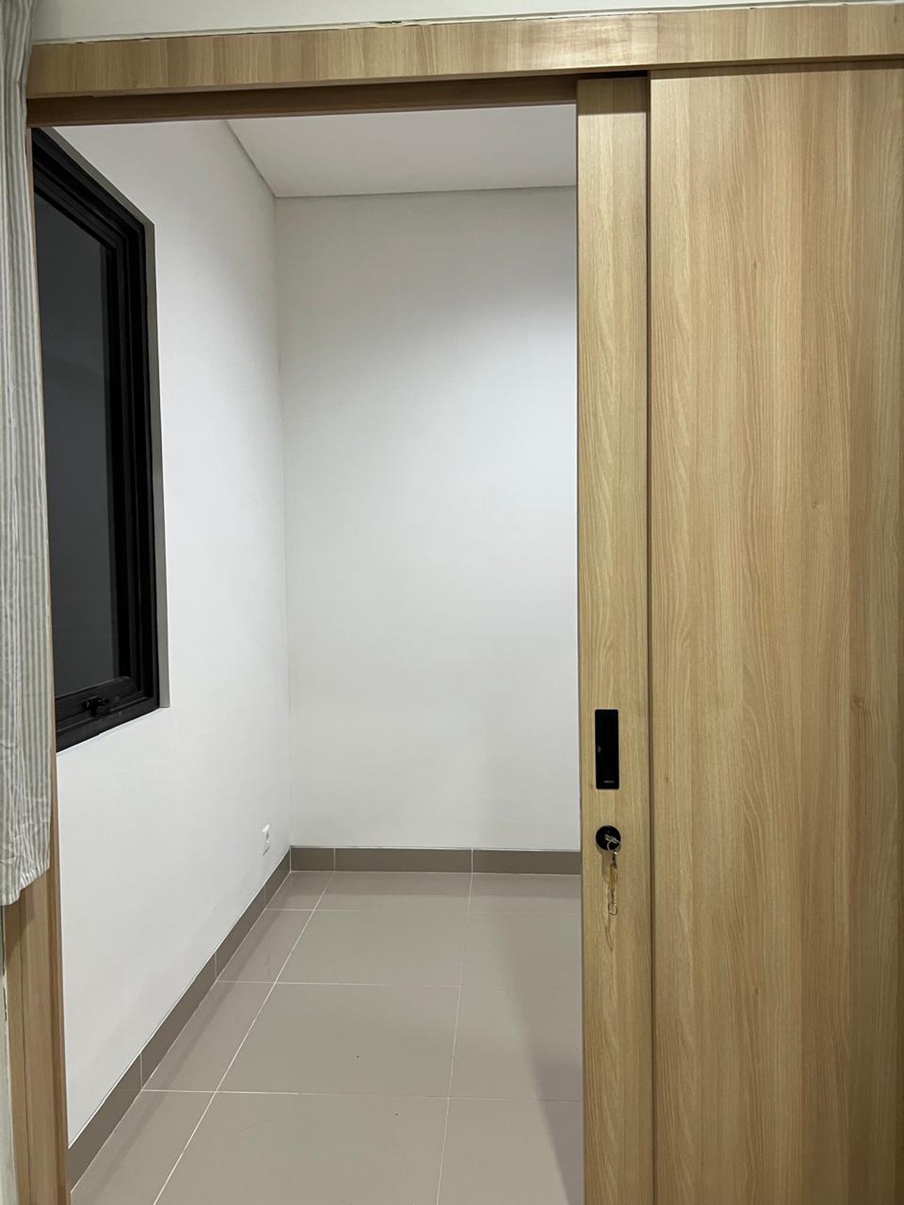 Disewkan Rumah Bagus Siap Huni di Summarecon Cluster Freya