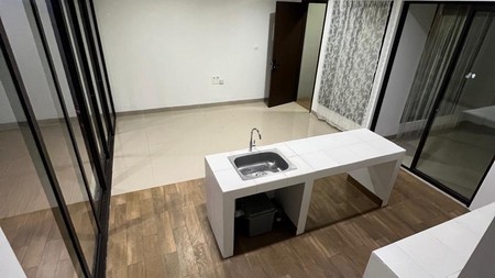 Disewkan Rumah Bagus Siap Huni di Summarecon Cluster Freya