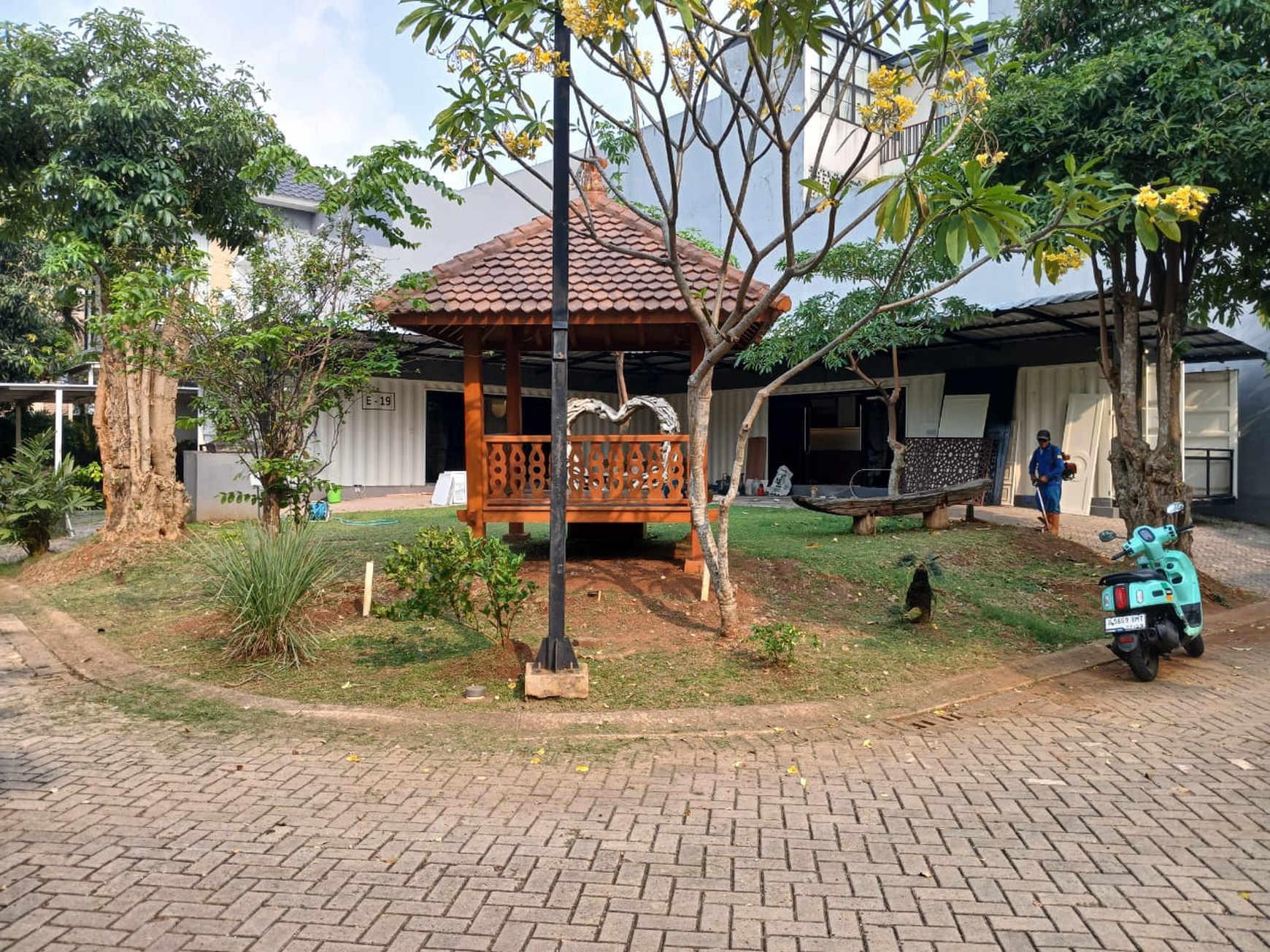 Kavling siap bangun,hoek di Bintaro Jaya 7