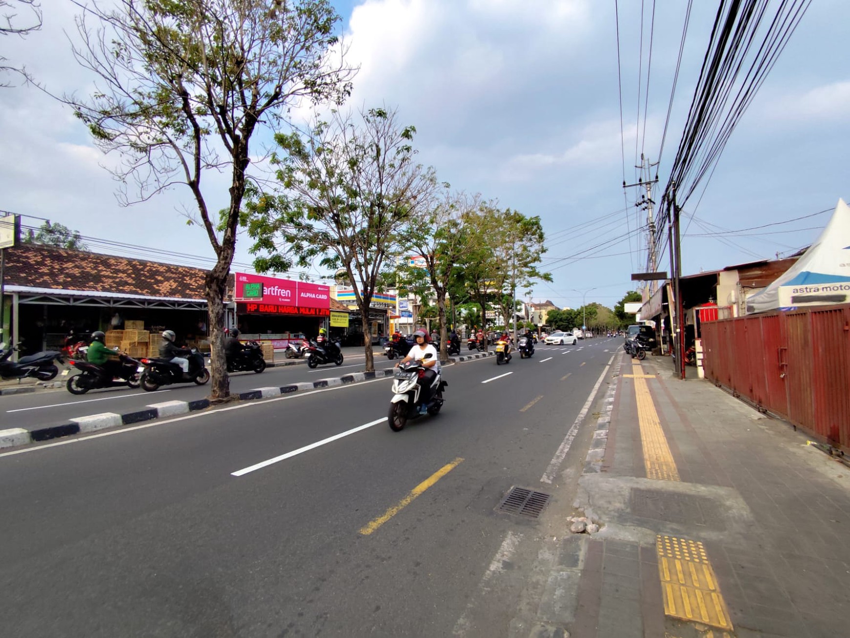 Ruang Usaha Lokasi Strategis Lokasi Dijalan Mentri Supeno, Umbulharjo Yogyakarta 