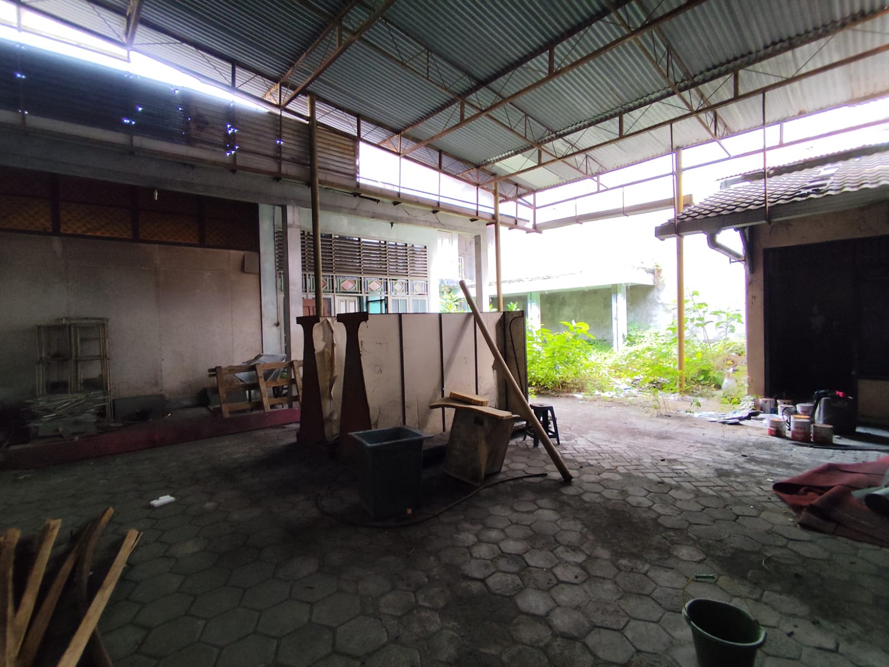 Ruang Usaha Lokasi Strategis Lokasi Dijalan Mentri Supeno, Umbulharjo Yogyakarta 