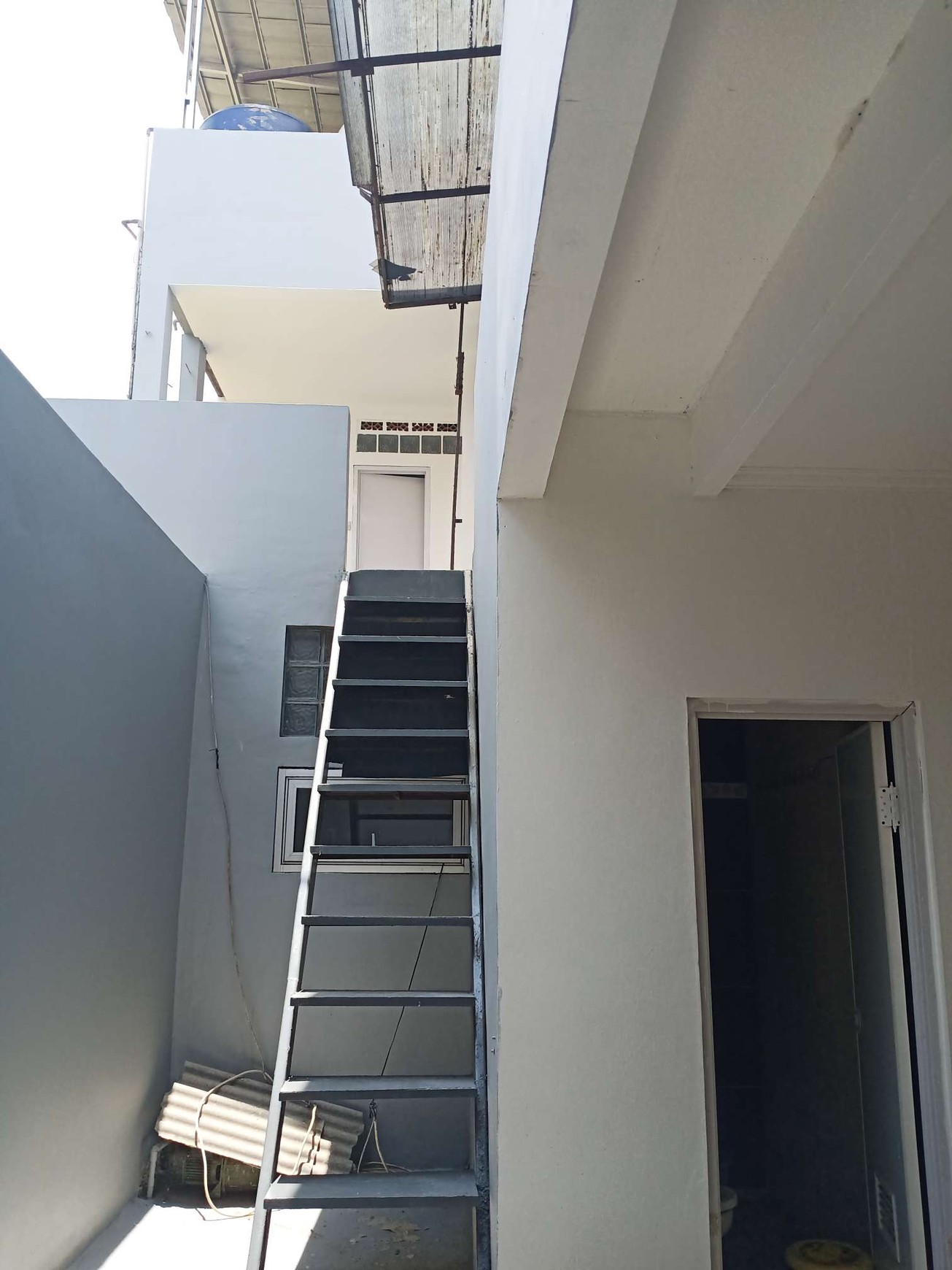 Rumah tenang dan nyaman di Sukaluyu, Sayap Cikutra, Bandung!
