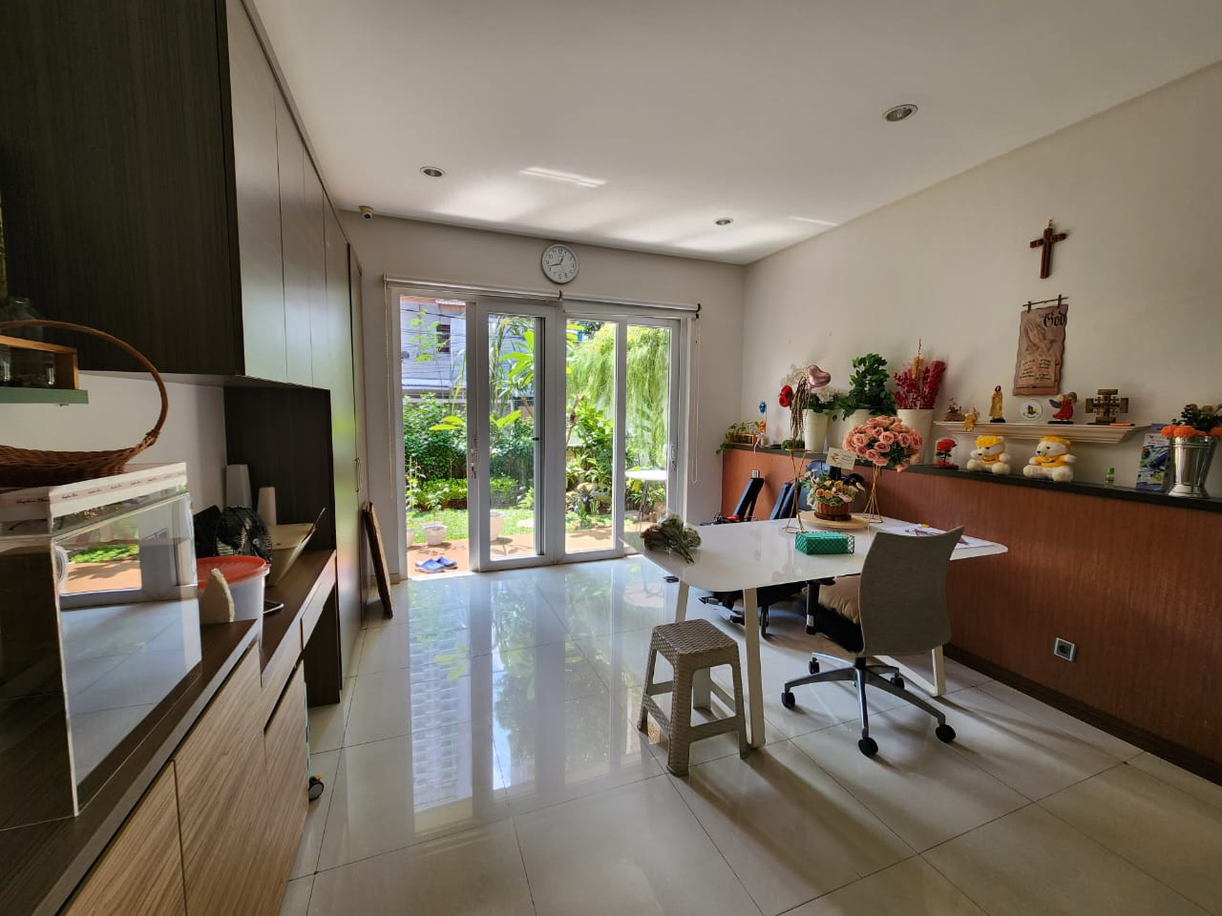 Dijual Rumah Artistik di Setiabudi, Jakarta Selatan