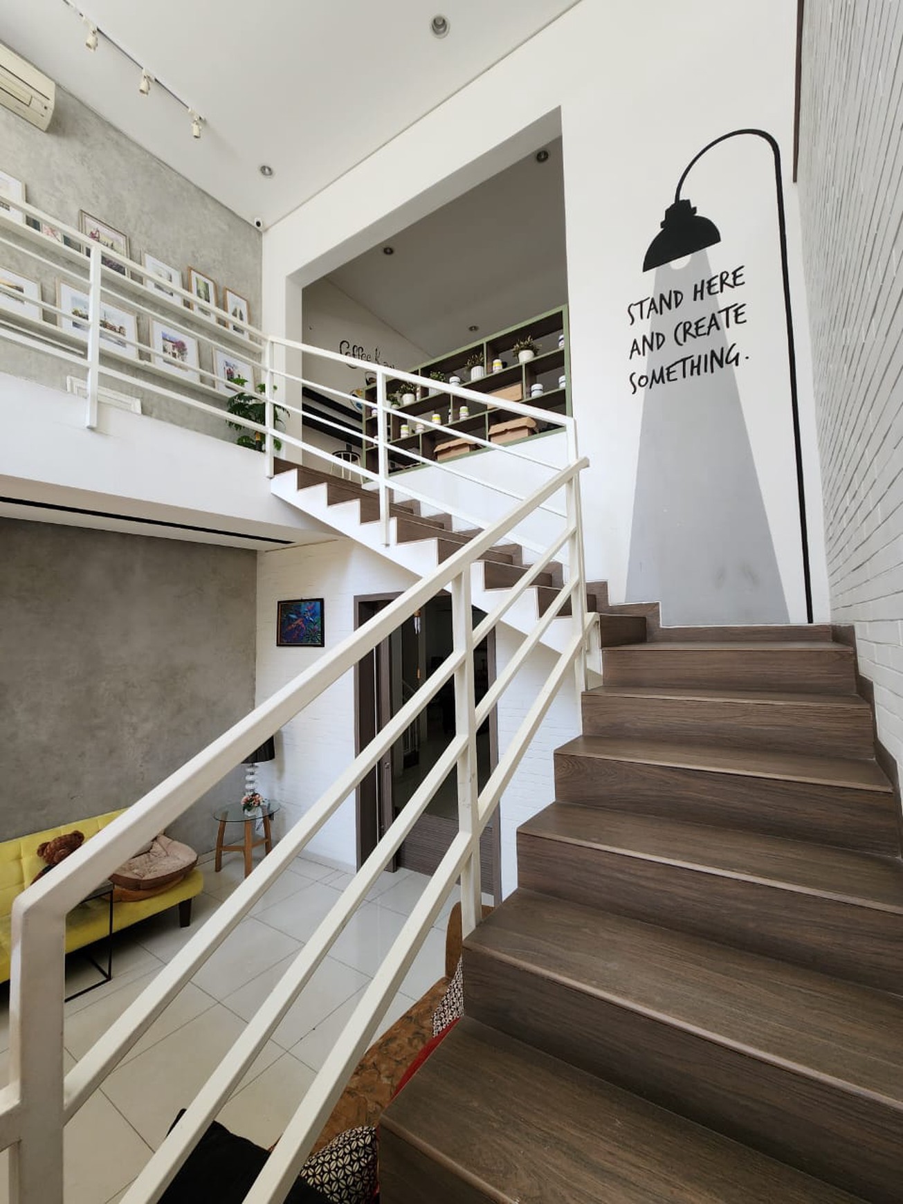 Dijual Rumah Artistik di Setiabudi, Jakarta Selatan