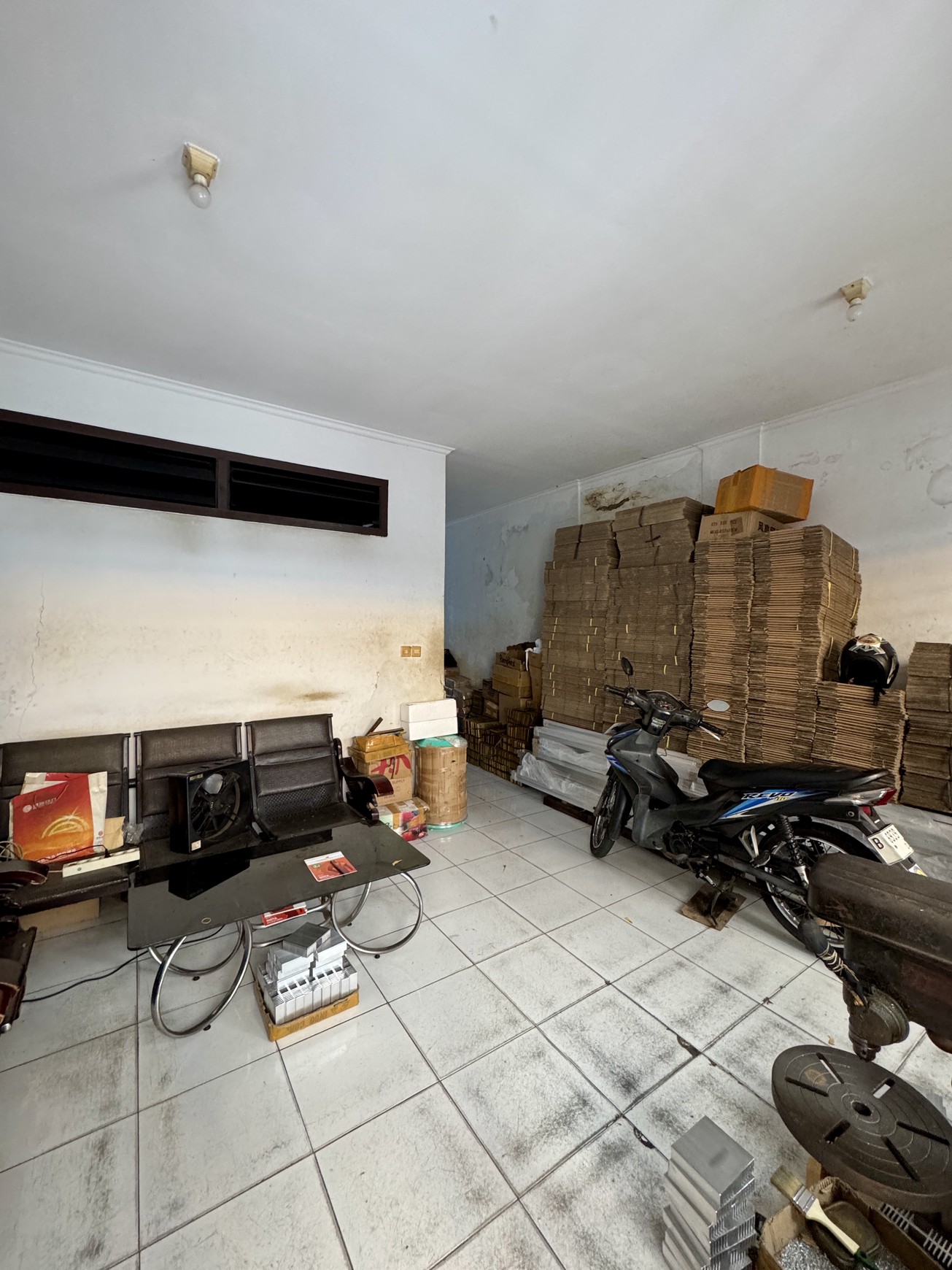 Dijual Rumah di Dwiwarna IV, Karang Anyar, Jakarta Pusat