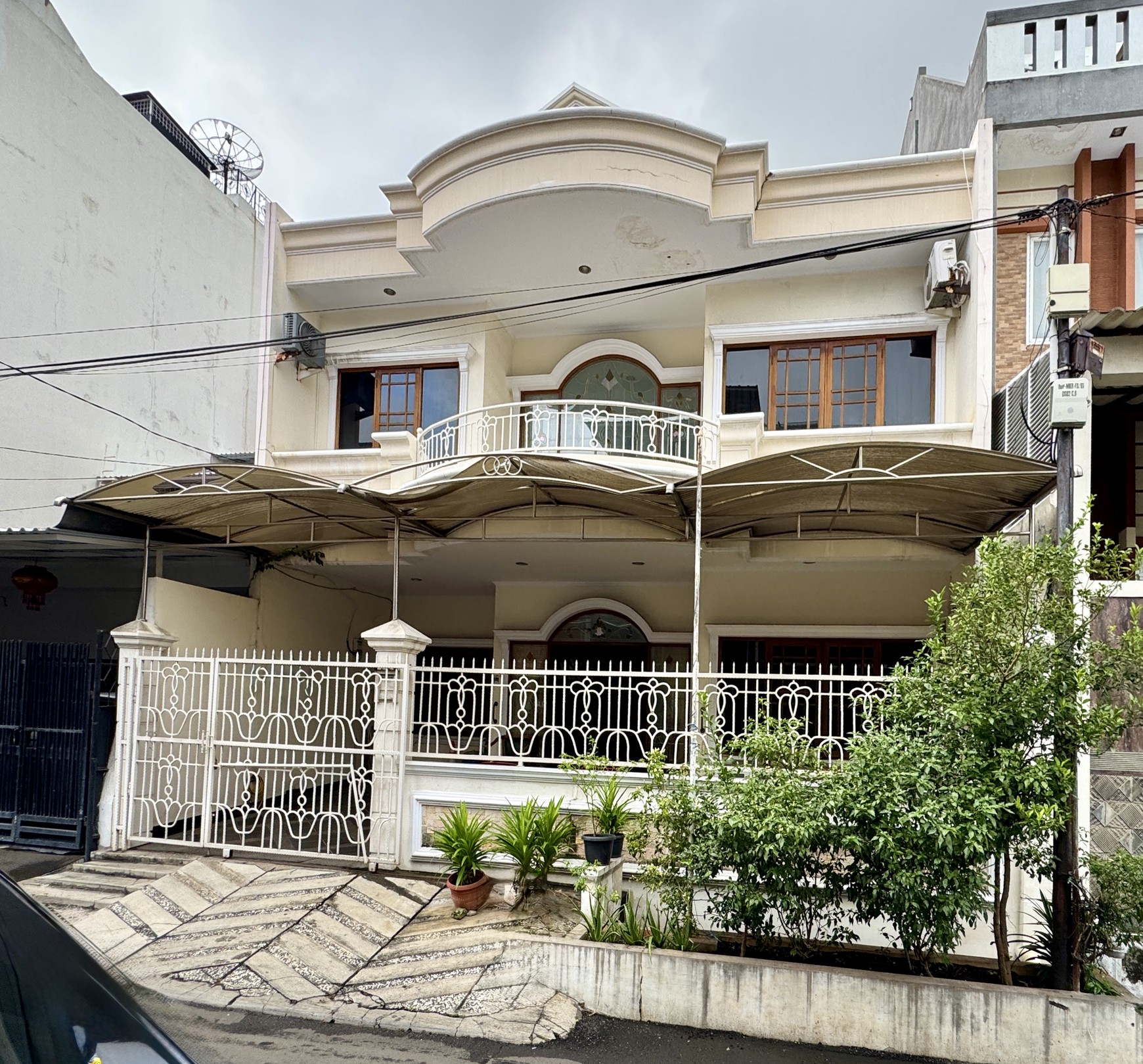 Dijual Rumah di Muara Karang, Jakarta Utara