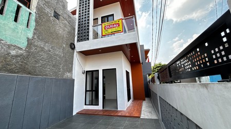 Rumah Baru 2 Lantai Di Kelapa Dua Ciracas Jakarta Timur 10 Menit Ke LRT & Pintu Toll