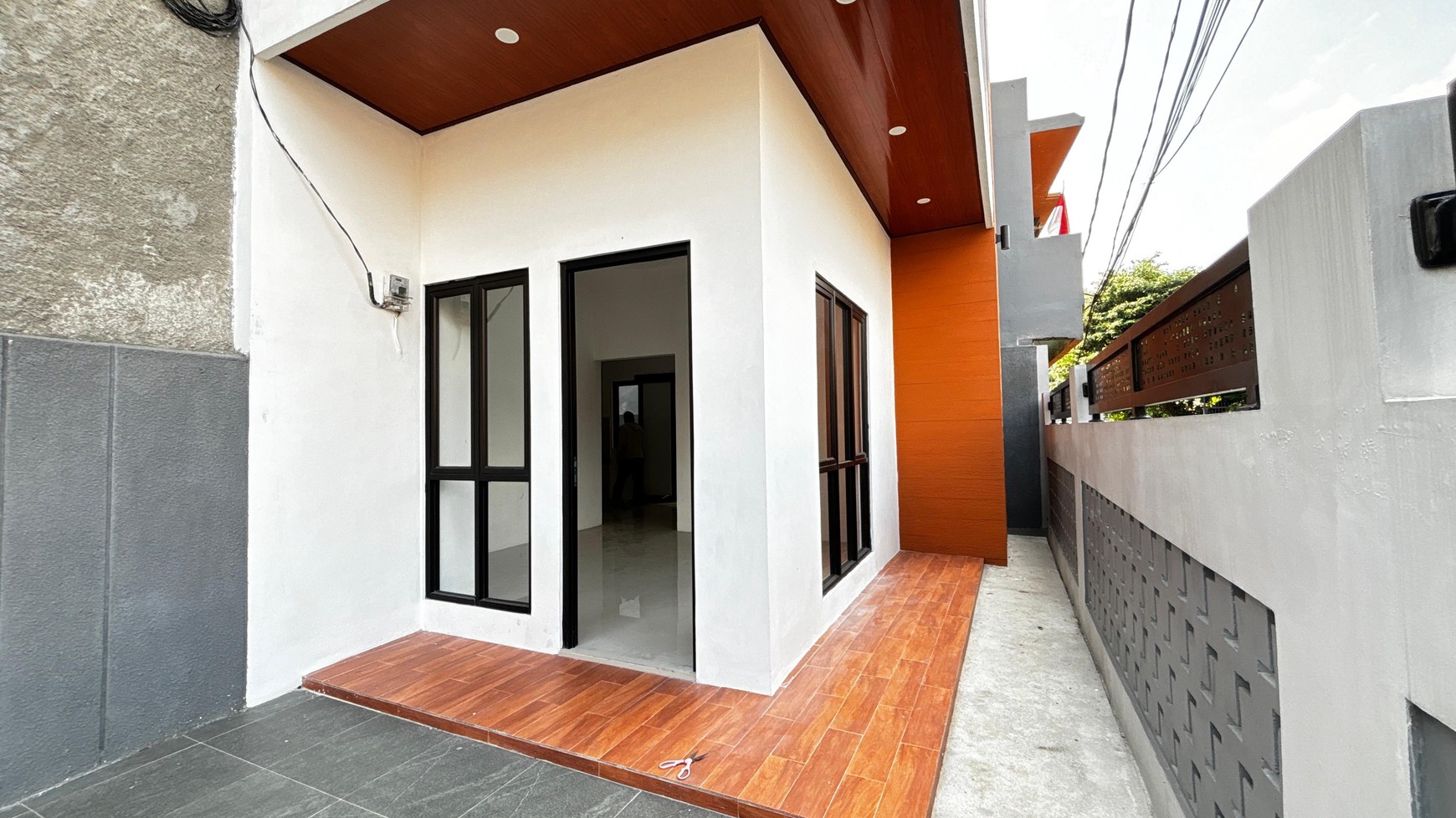 Rumah Baru 2 Lantai Di Kelapa Dua Ciracas Jakarta Timur 10 Menit Ke LRT & Pintu Toll