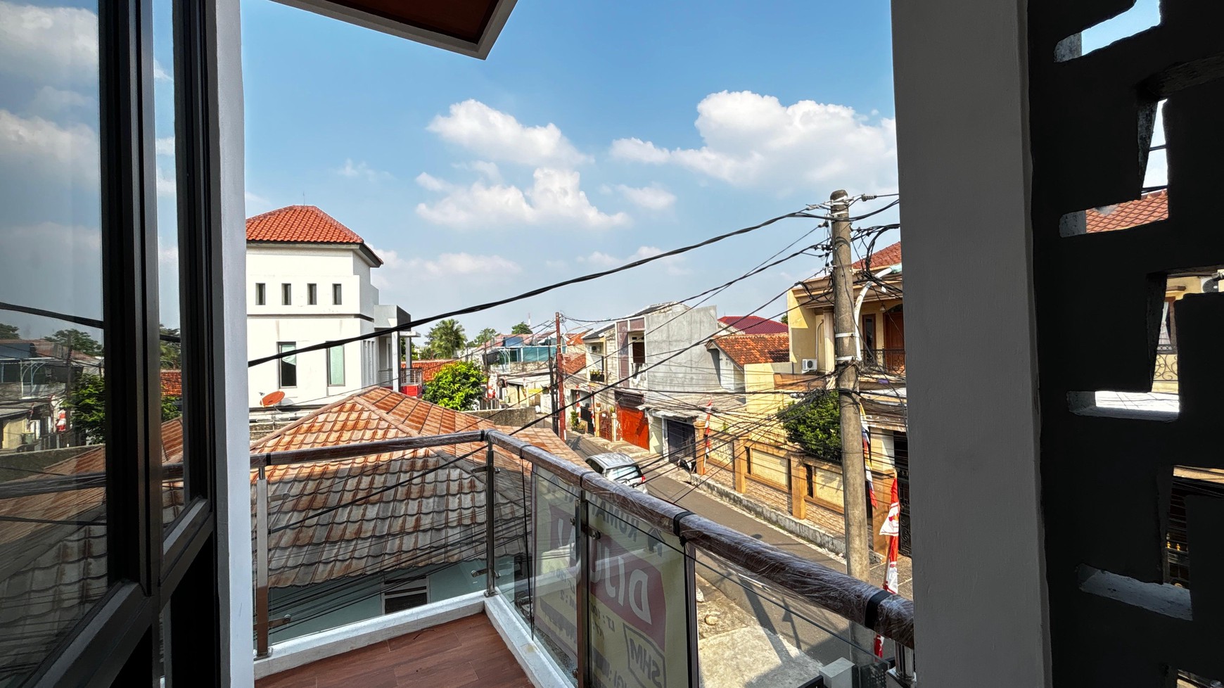 Rumah Baru 2 Lantai Di Kelapa Dua Ciracas Jakarta Timur 10 Menit Ke LRT & Pintu Toll