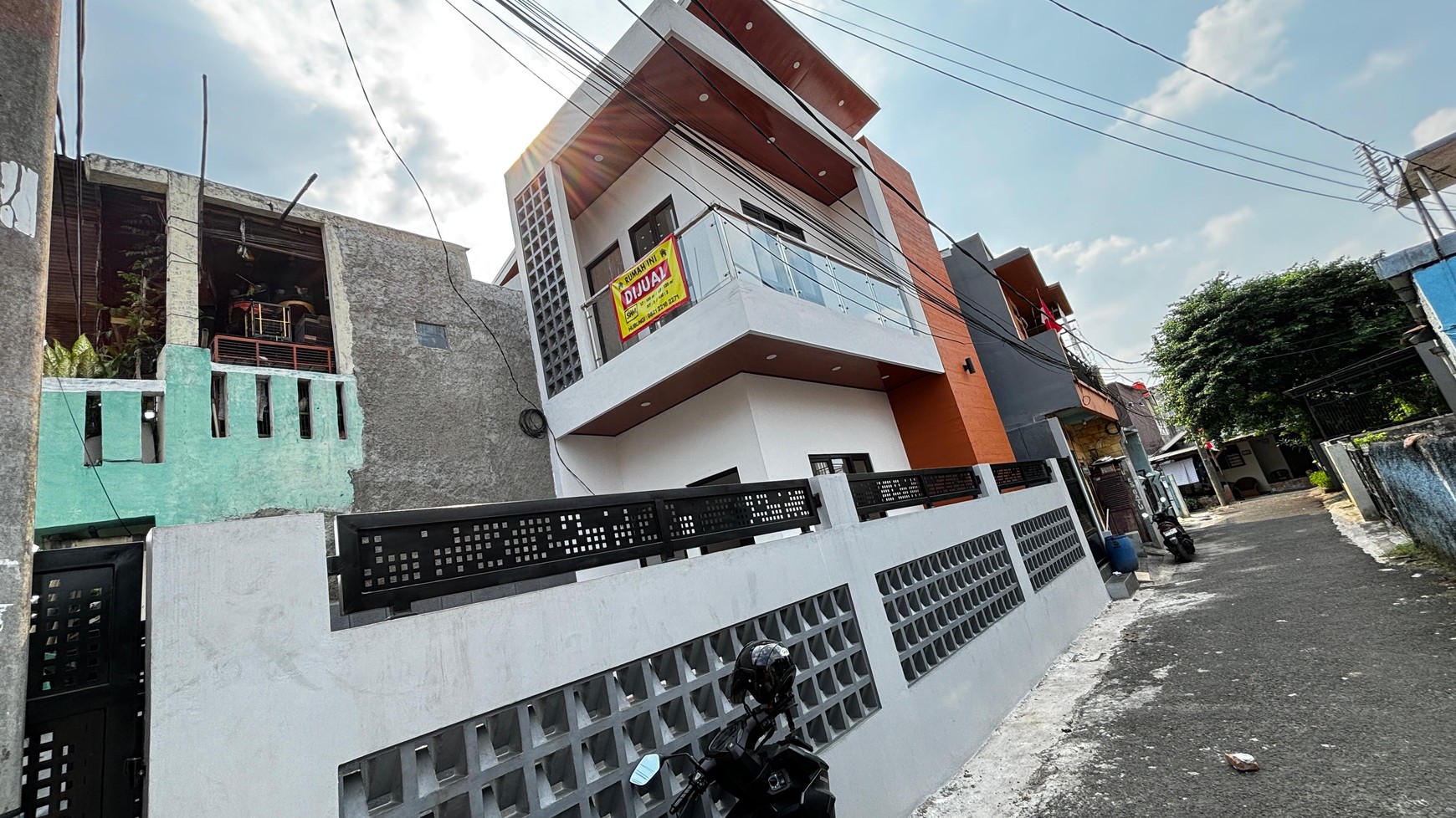 Rumah Baru 2 Lantai Di Kelapa Dua Ciracas Jakarta Timur 10 Menit Ke LRT & Pintu Toll