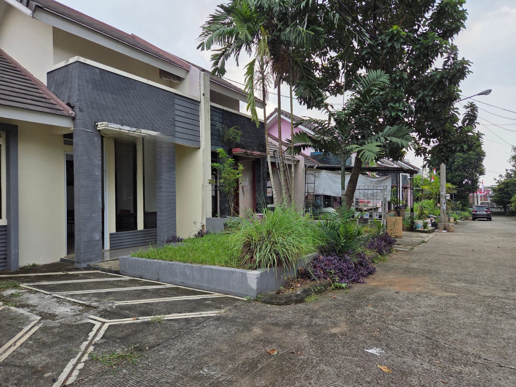 Rumah mungil siap huni di Sawangan Depok