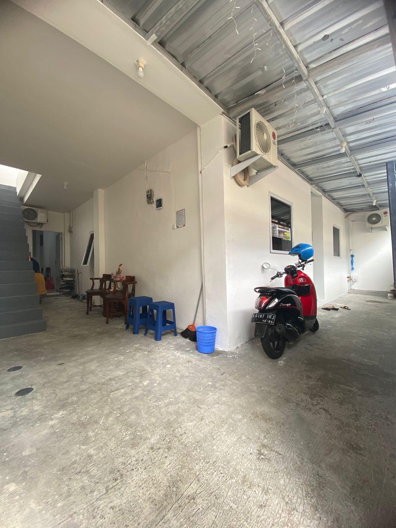 Kosan 11 Pintu Lokasi Strategis dari Akses Jalan @Ciledug