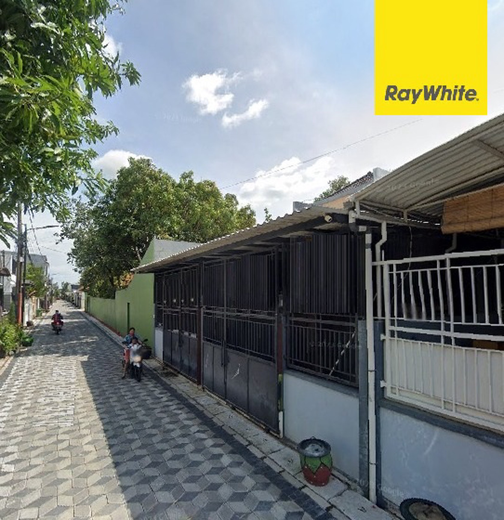 Dijual Rumah 2 lantai SHM di Lebak Rejo Utara Surabaya