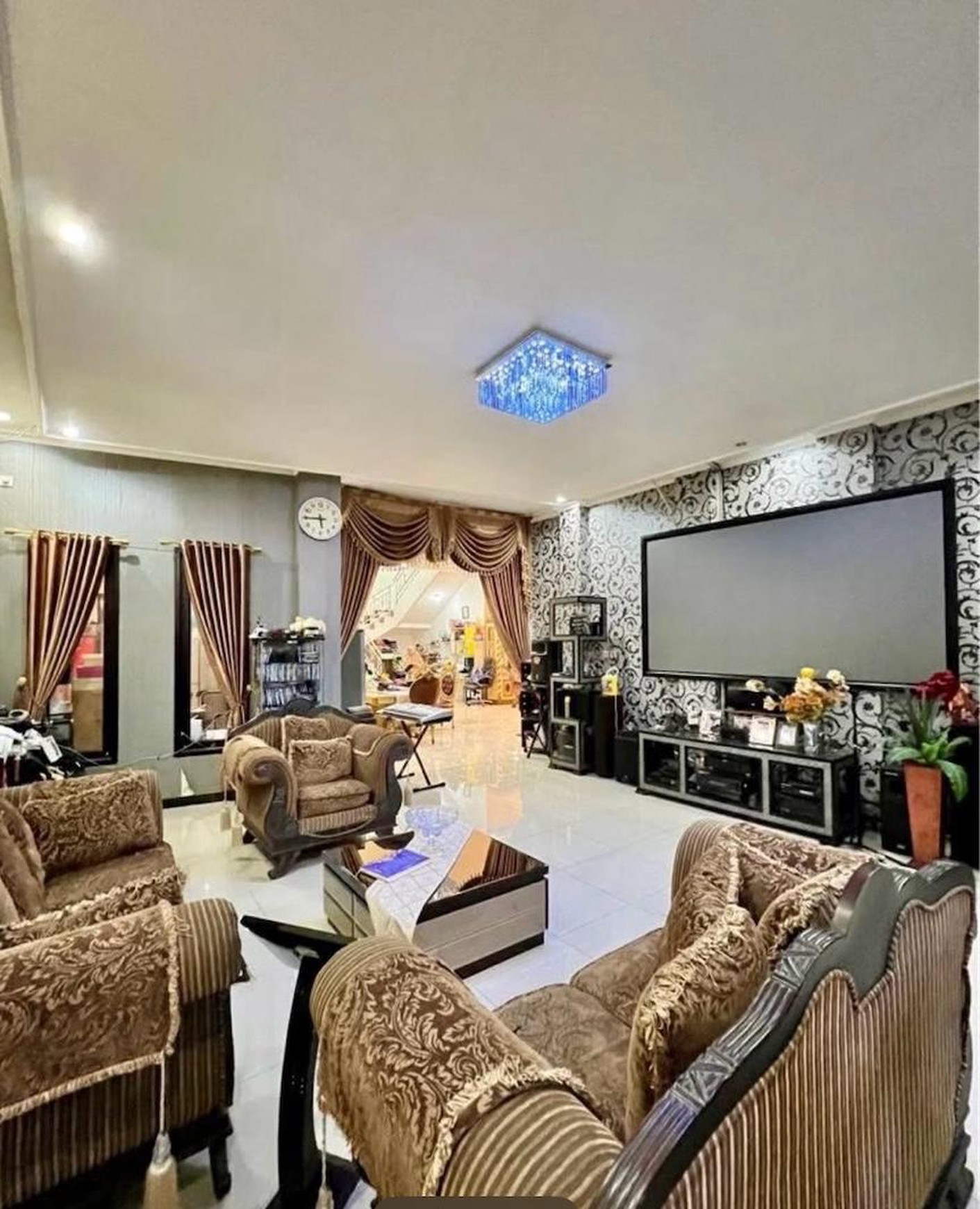 Dijual rumah siap huni di Gang 100, tanjung barat selatan, jakarta selatan