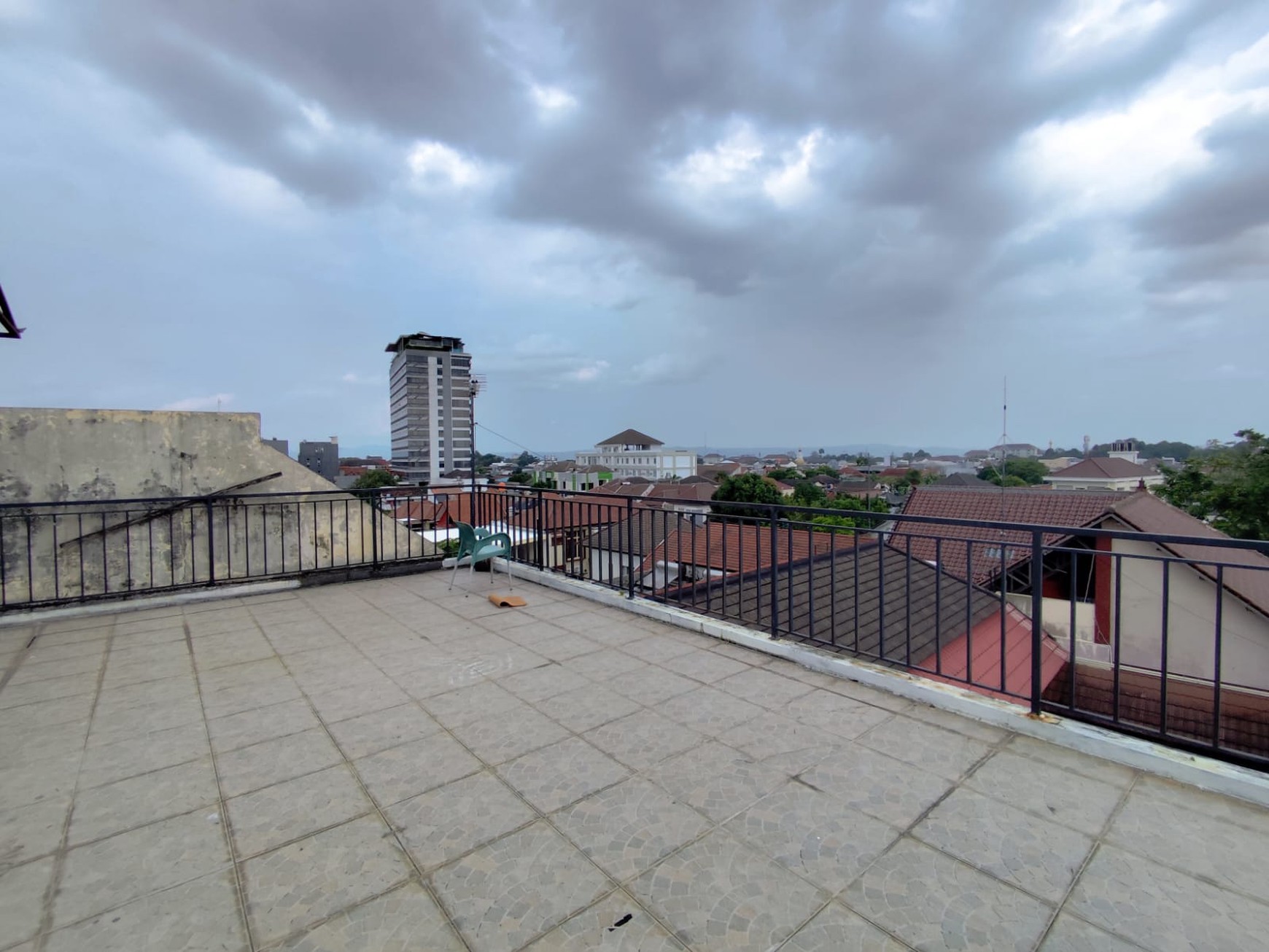 Investasi Rumah kost Furnish 15 Kamar Tidur Lokasi Area Kampus UGM, Caturtunggal, Depok, Sleman