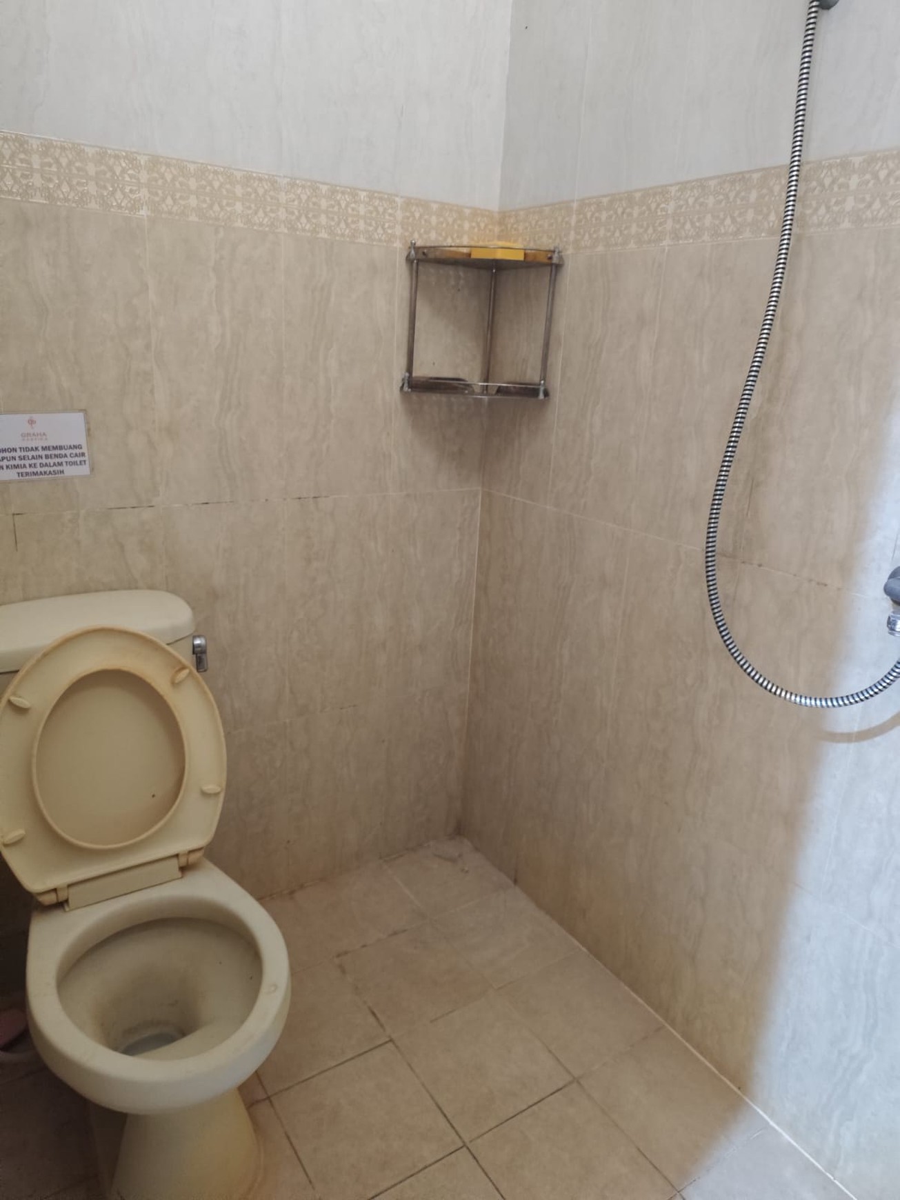 Investasi Rumah kost Furnish 15 Kamar Tidur Lokasi Area Kampus UGM, Caturtunggal, Depok, Sleman