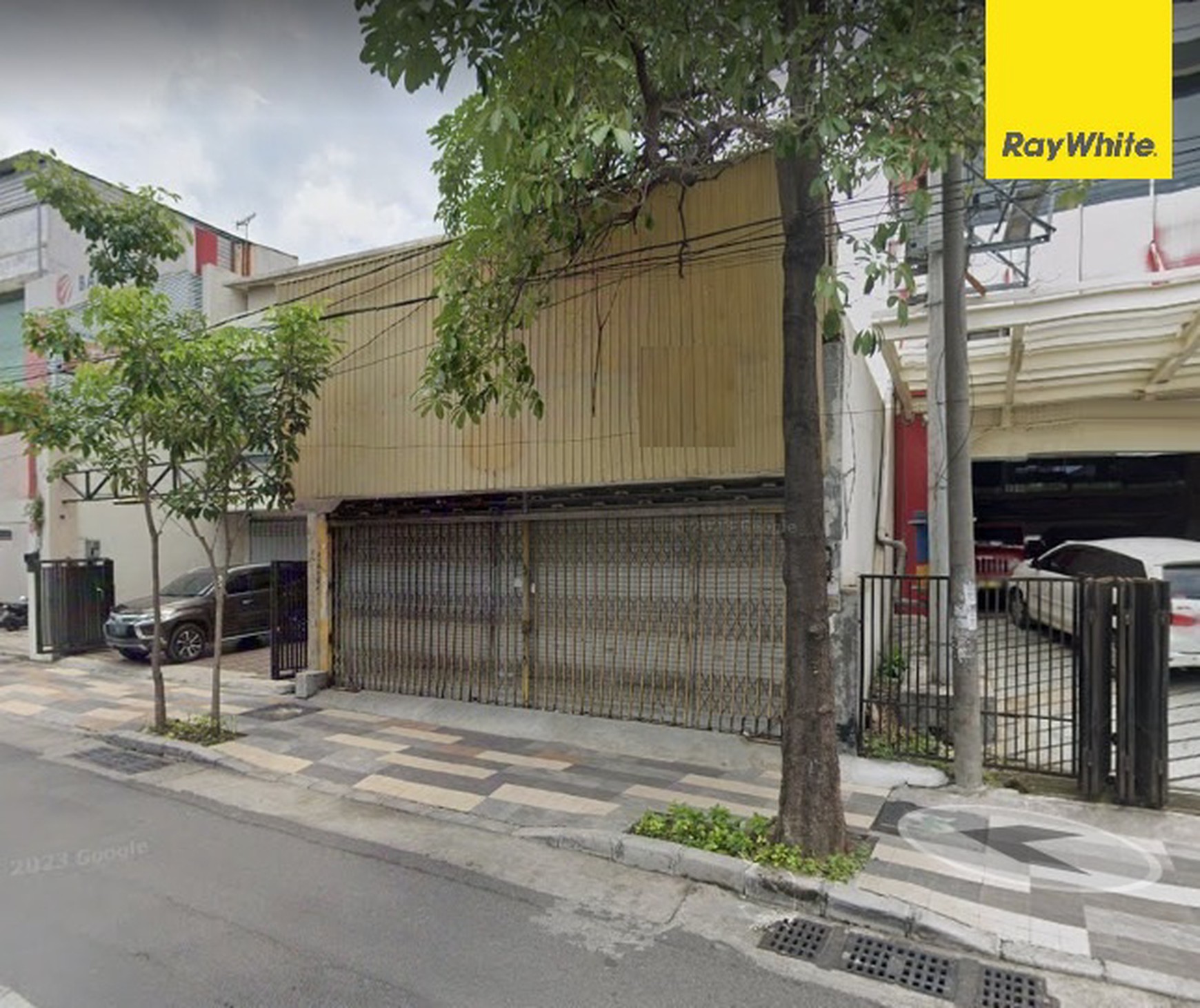 Dijual Ruko Strategis di Nol Jalan Raya Kertajaya Surabaya