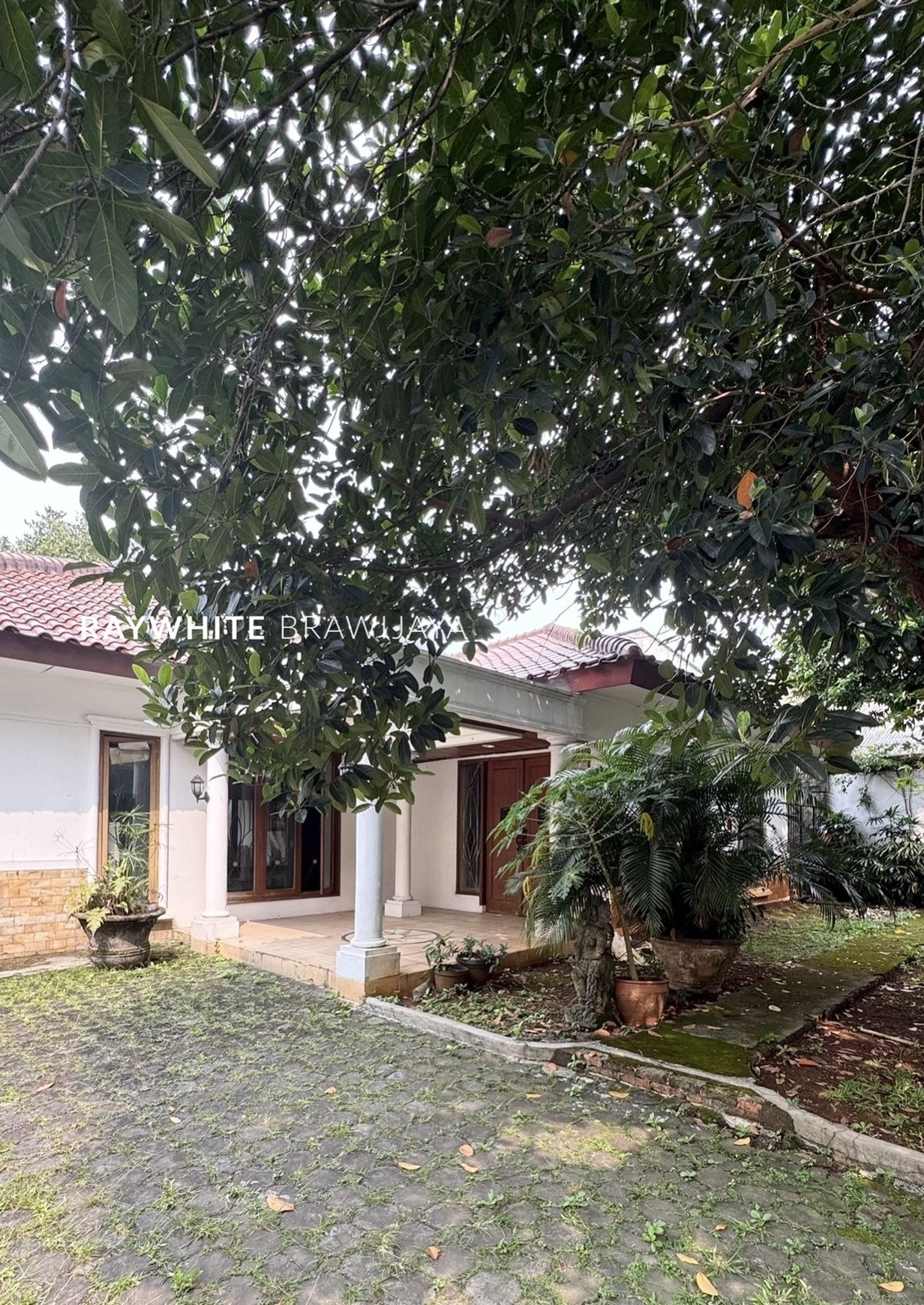 Rumah Hitung Tanah Area Pejaten