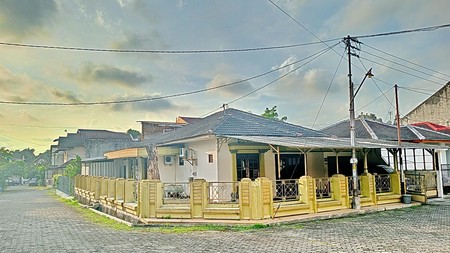 Rumah 3 Kamar Tidur Dalam Perum Green Garden Lokasi Dekat Manna Kampus Godean