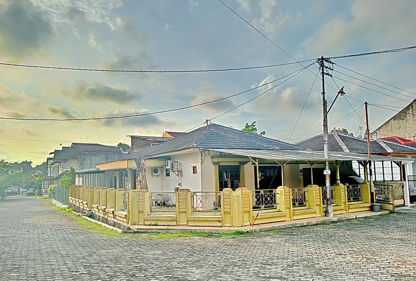 Rumah 3 Kamar Tidur Dalam Perum Green Garden Lokasi Dekat Manna Kampus Godean