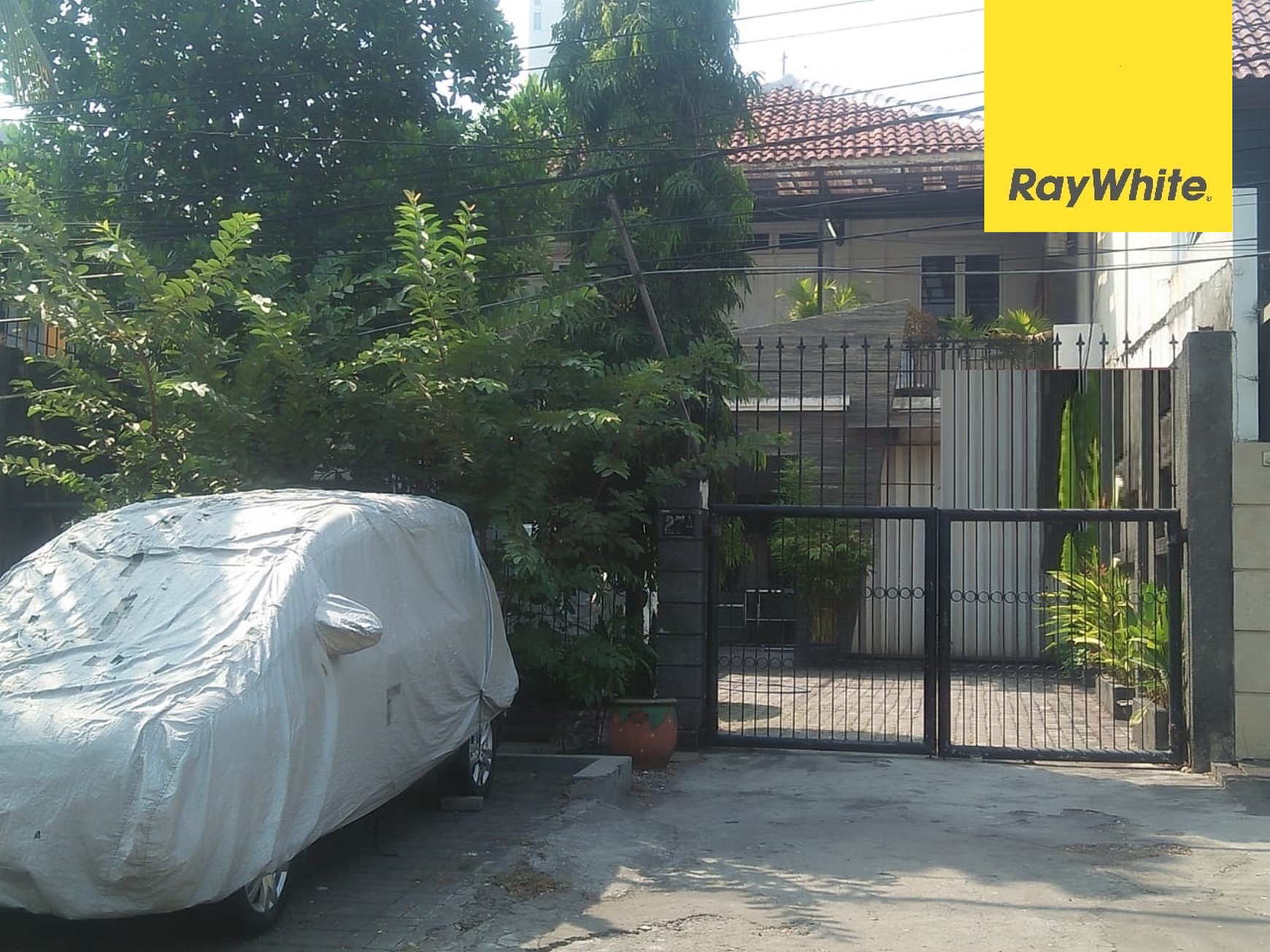 Dijual Murah Rumah Siap Huni JL Cempaka Surabaya Pusat