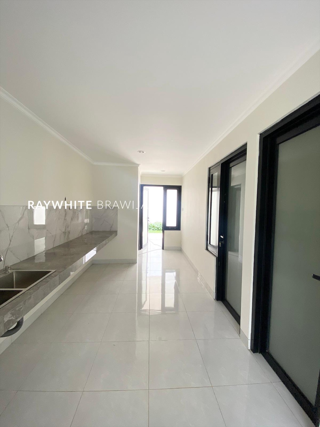 Brand New House Area Moh Kahfi Jagakarsa