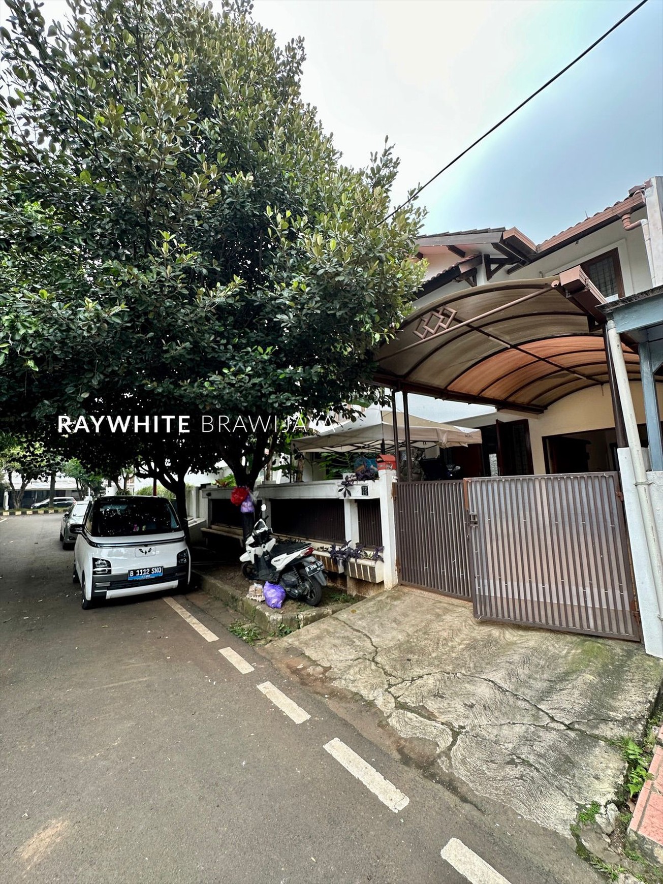 Rumah Siap Huni Dalam Kompleks Bona Indah Lebak Bulus