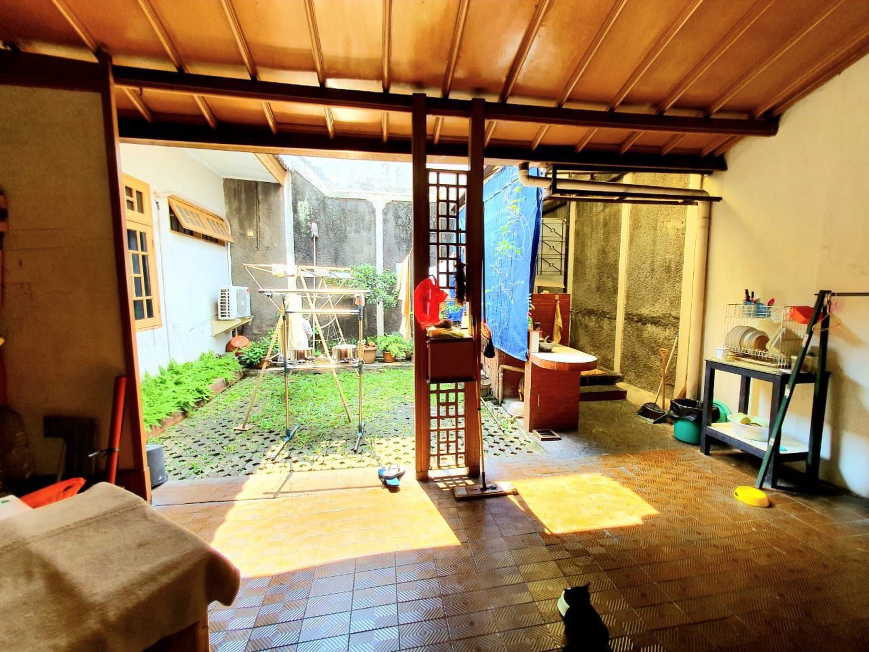 Dijual Rumah Asri Terawat di Kawasan Pejaten Barat, Jakarta Selatan