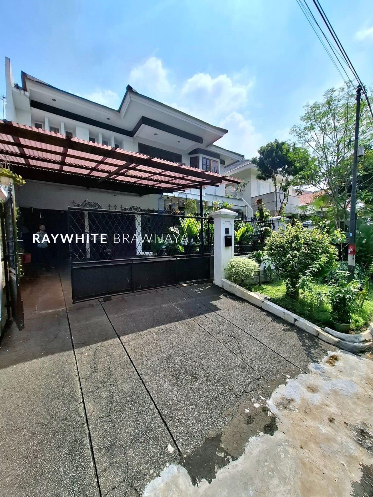 Rumah Classic Siap Huni Area Pondok Indah