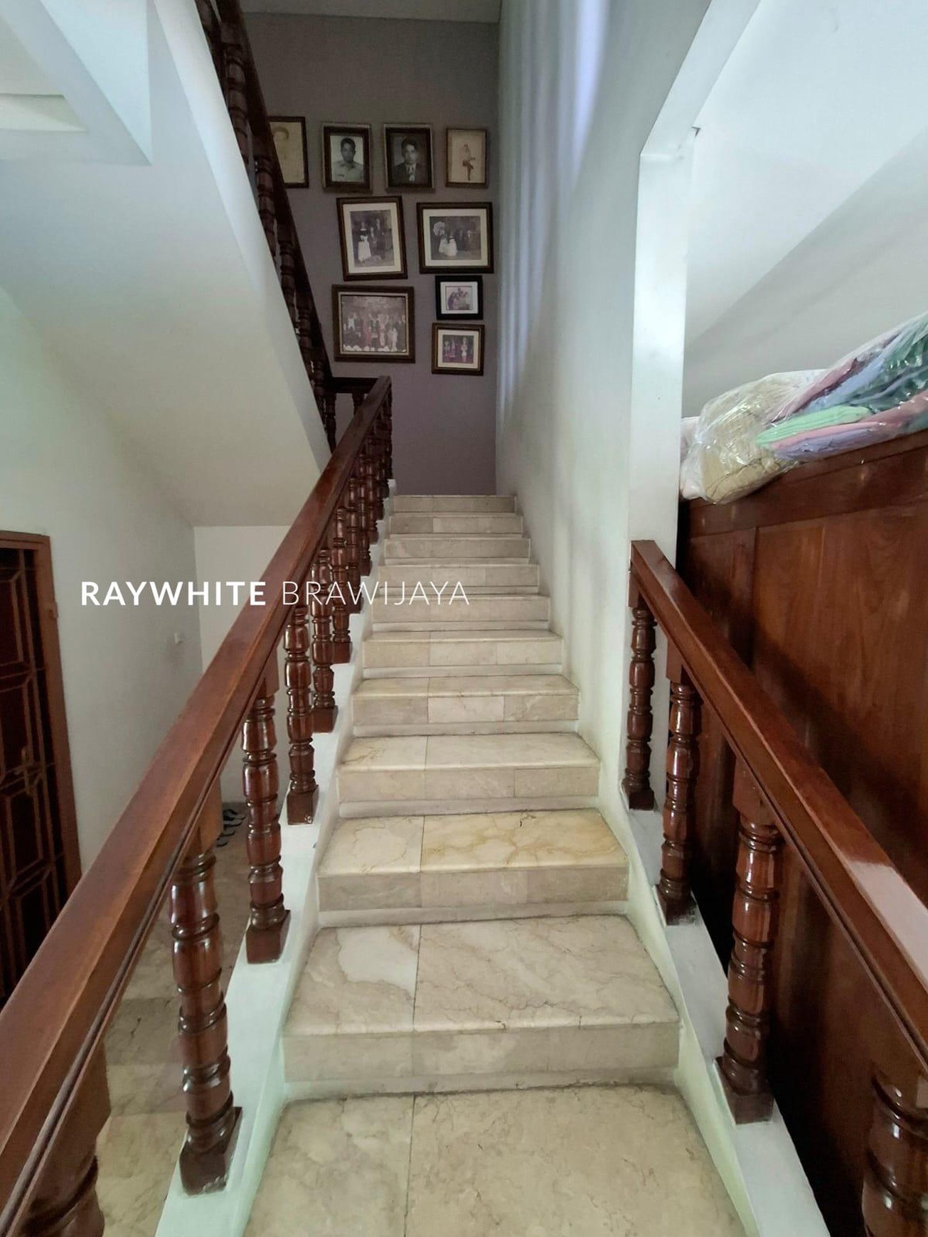 Rumah Classic Siap Huni Area Pondok Indah