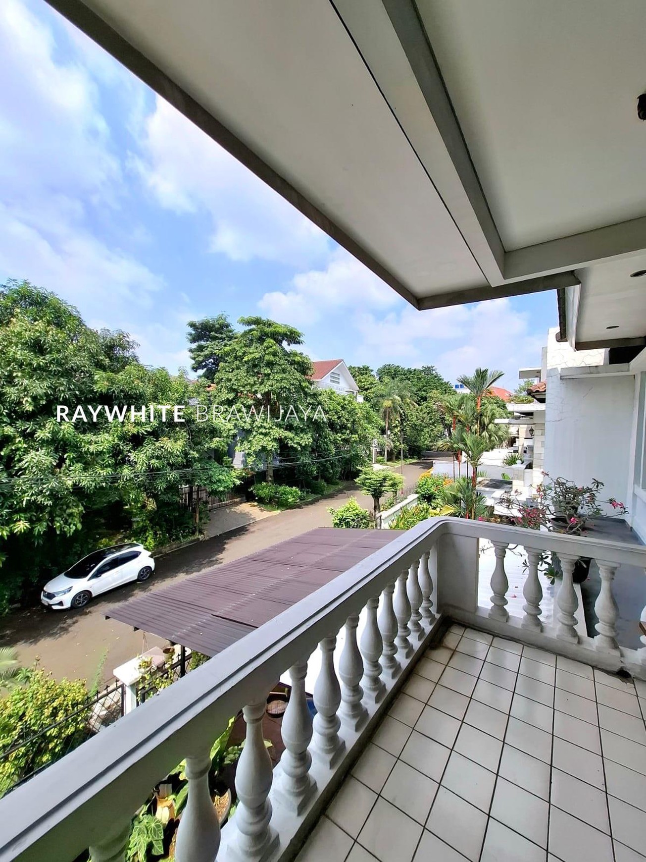 Rumah Classic Siap Huni Area Pondok Indah