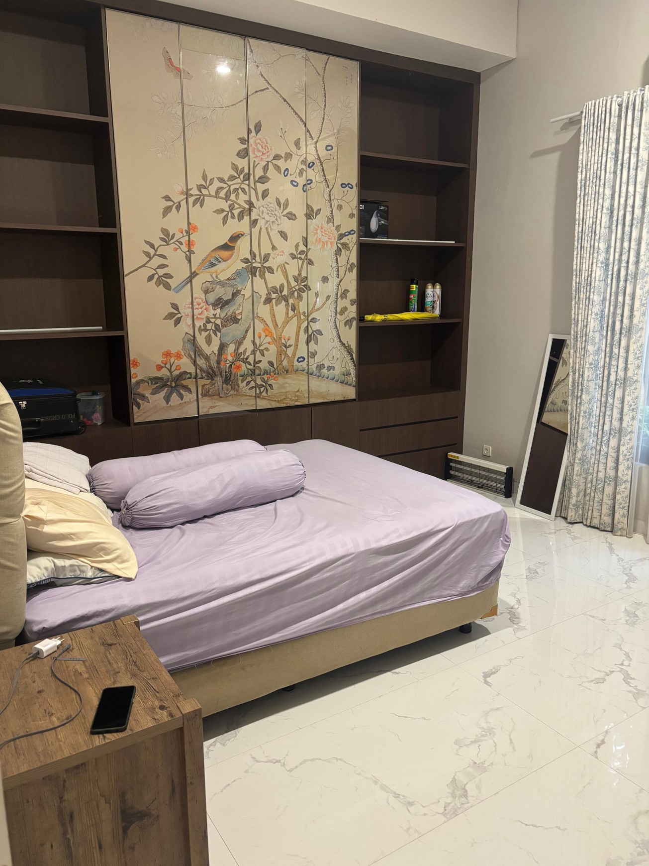 Dijual Rumah Idaman 4 Kamar Tidur + Kolam Renang Siap Huni Di Gaharu Jakarta Selatan.