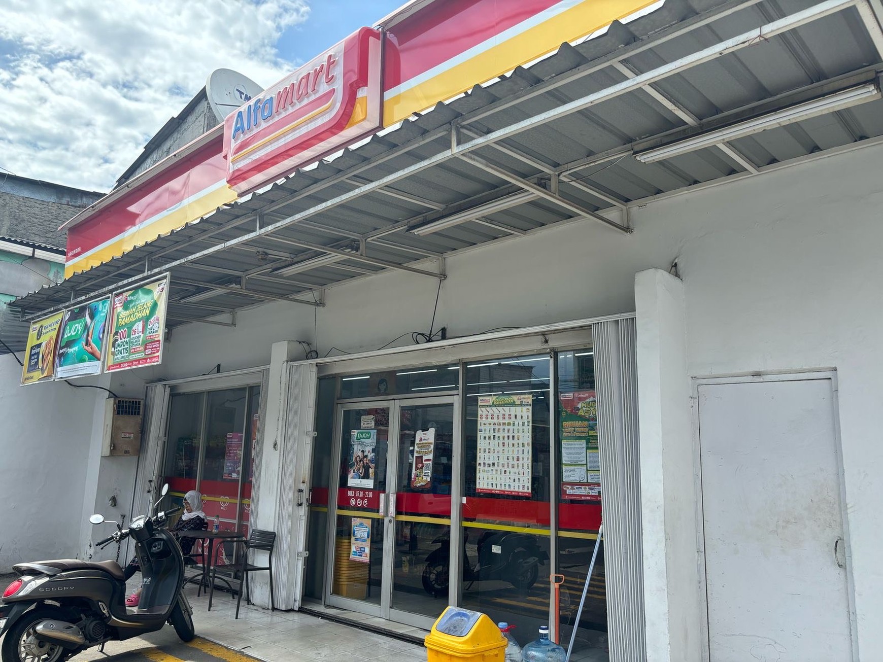 Rumah Jl Harun Raya, Palmerah ( Belakang BINUS)